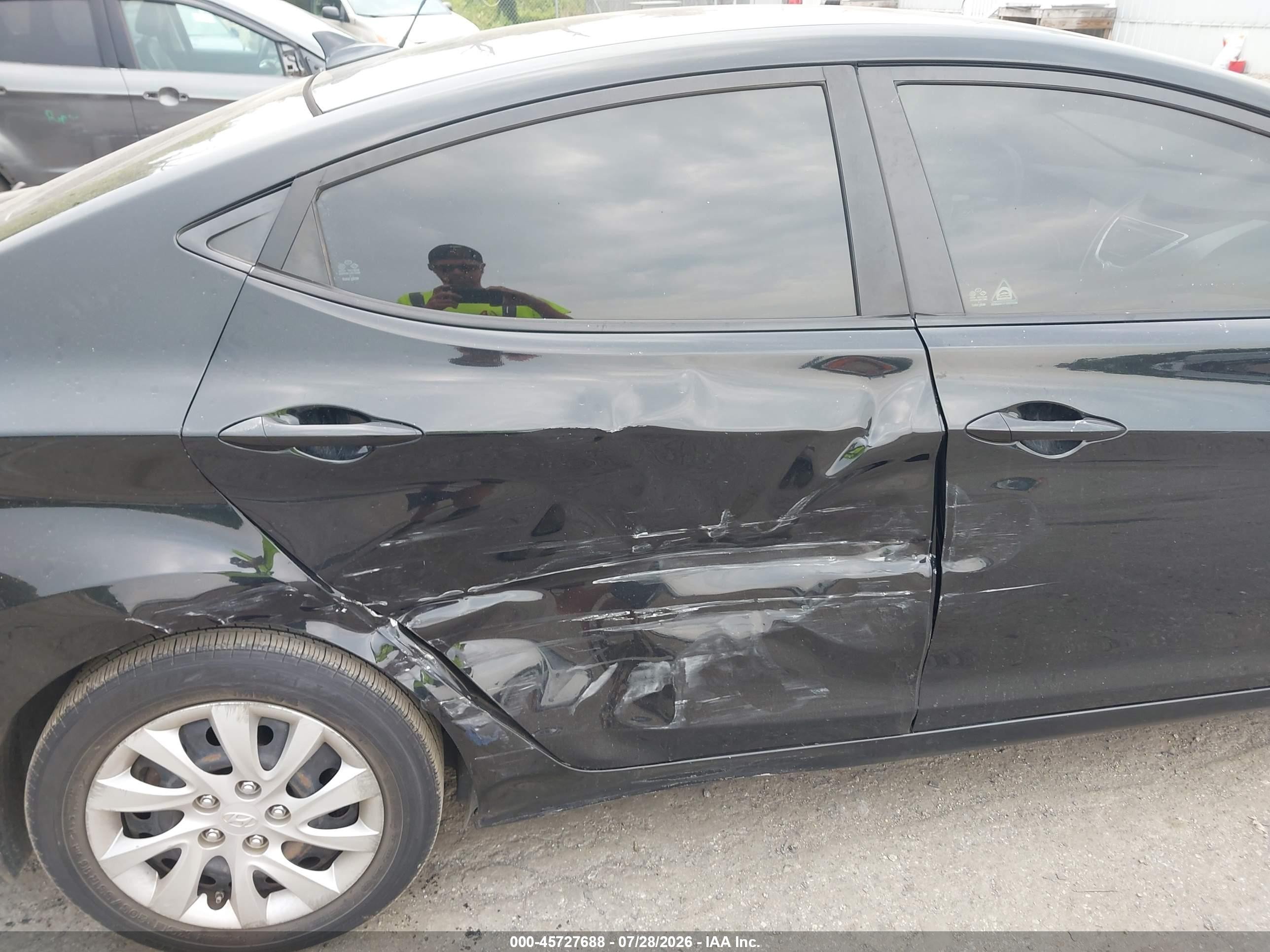 2012 Hyundai Elantra Gls Black vin: 5NPDH4AE7CH148049