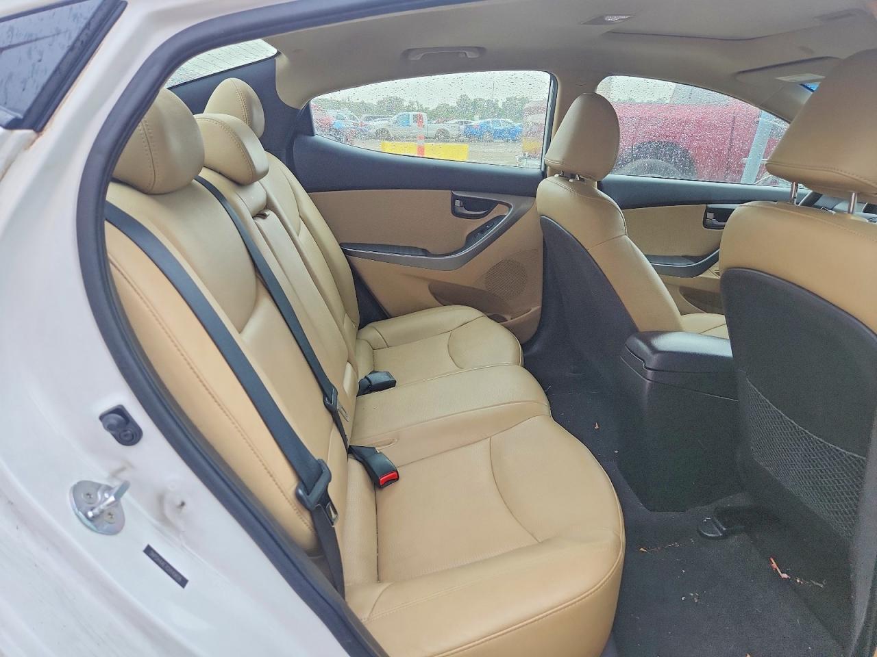 2012 Hyundai Elantra Limited White vin: 5NPDH4AE7CH149606