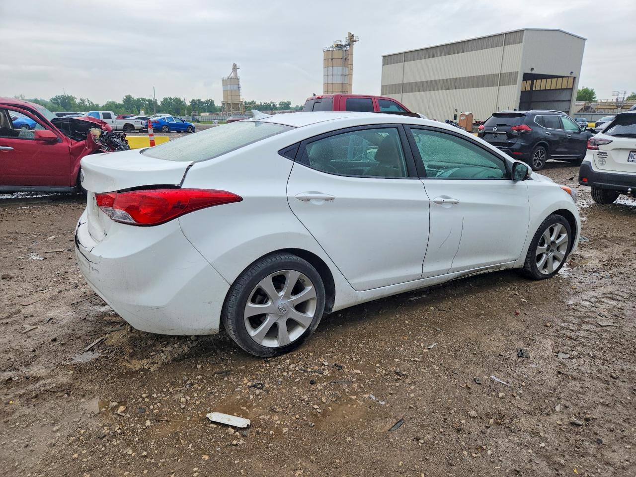 2012 Hyundai Elantra Limited White vin: 5NPDH4AE7CH149606