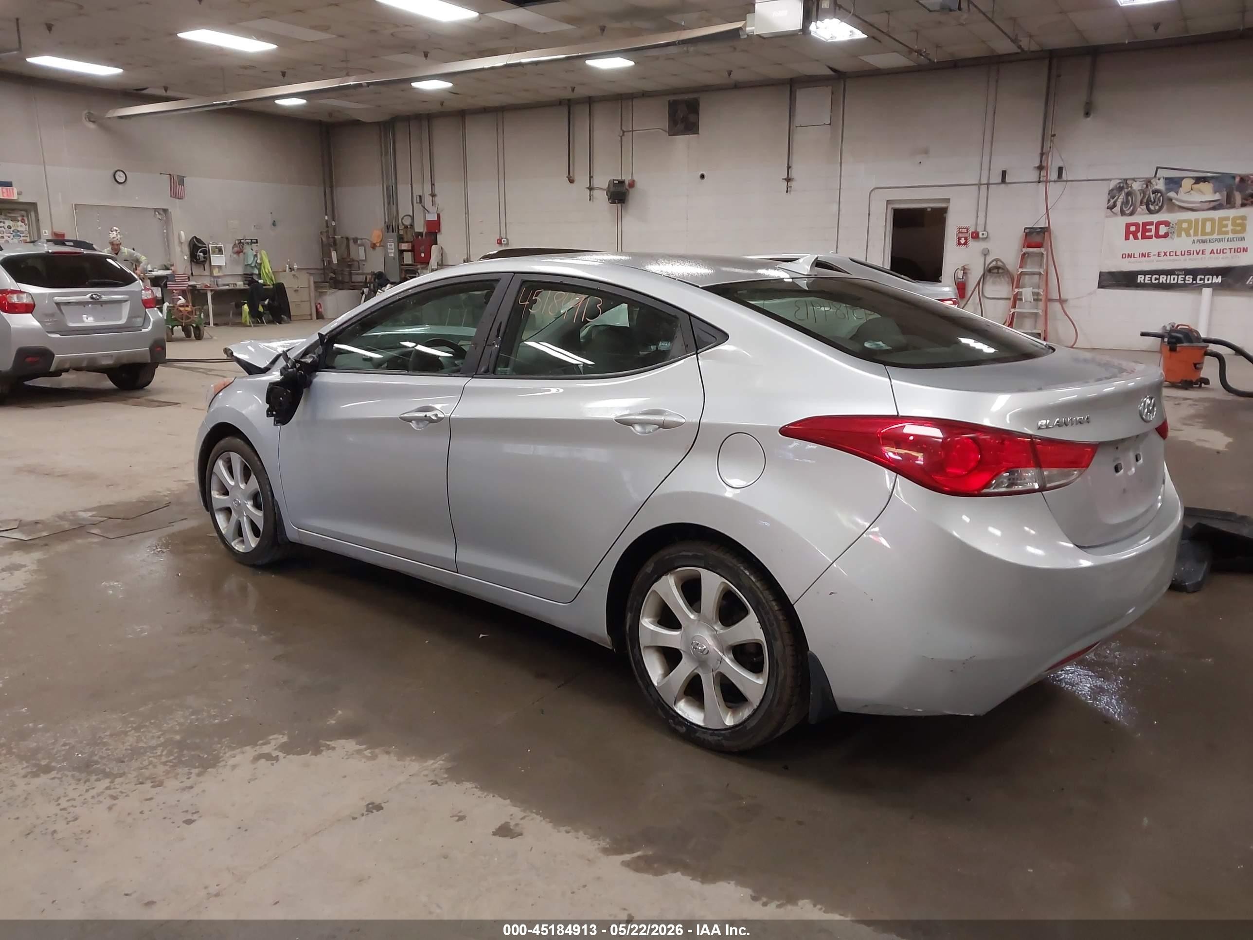 2012 Hyundai Elantra Limited Silver vin: 5NPDH4AE7CH150481