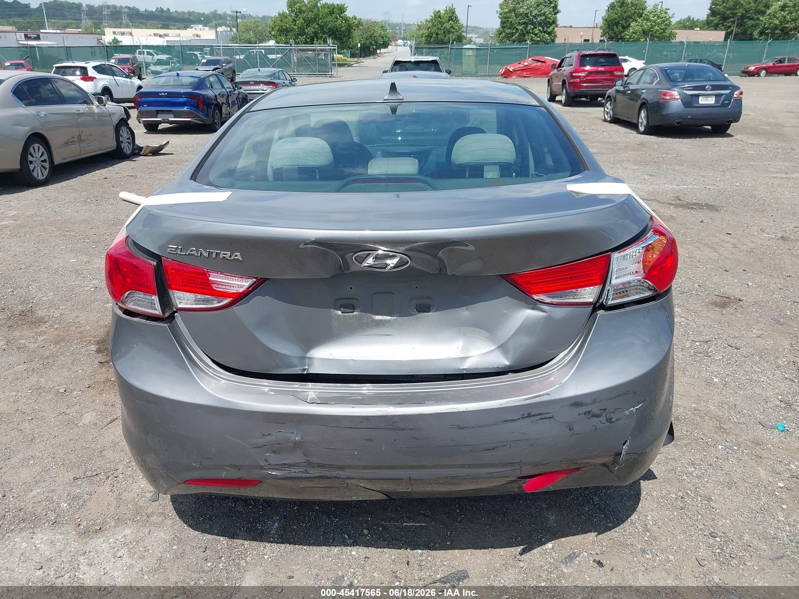 2013 Hyundai Elantra Gls Серый vin: 5NPDH4AE7DH167055