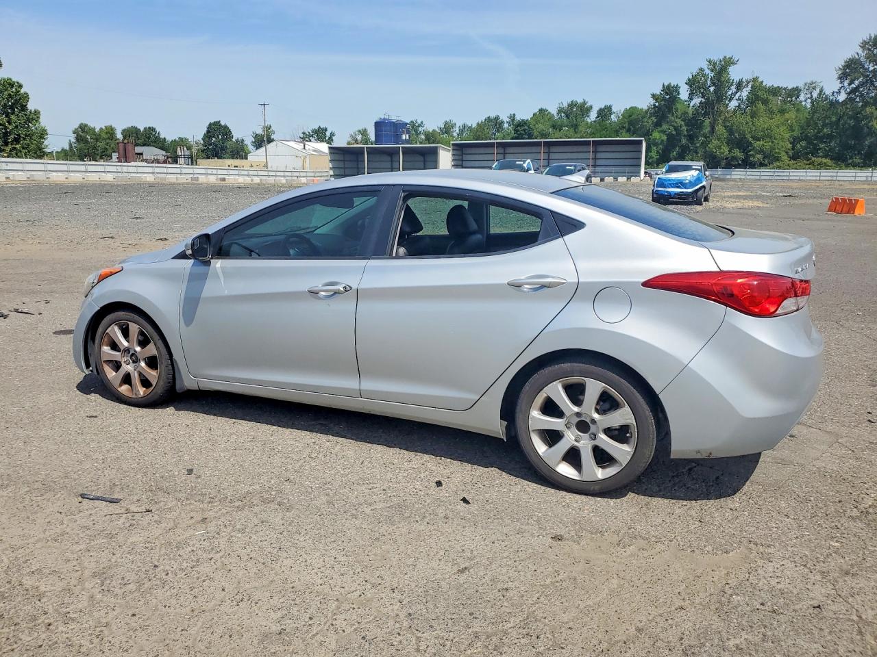 2013 Hyundai Elantra Limited Silver vin: 5NPDH4AE7DH206808