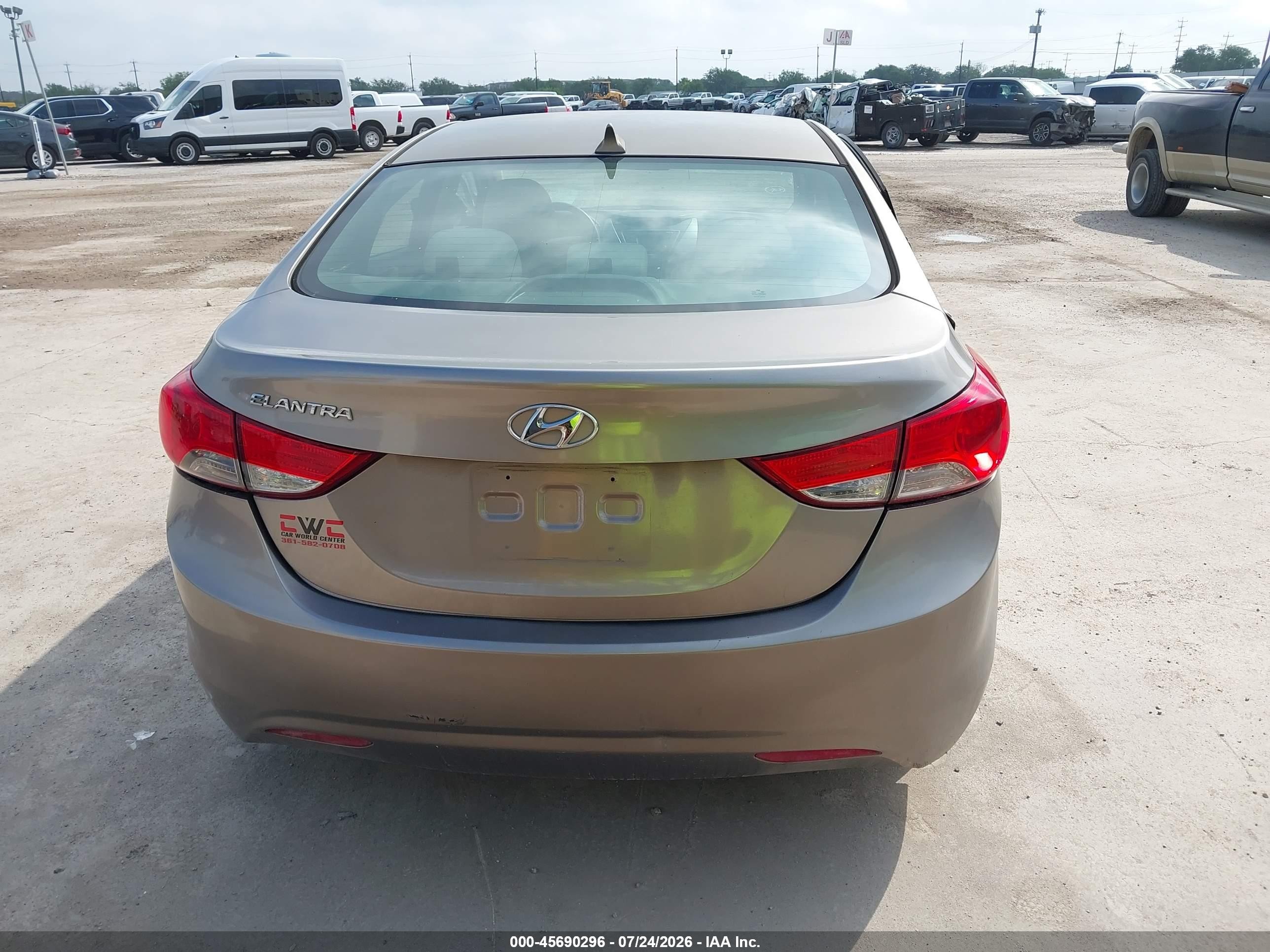 2013 Hyundai Elantra Gls Gold vin: 5NPDH4AE7DH224662