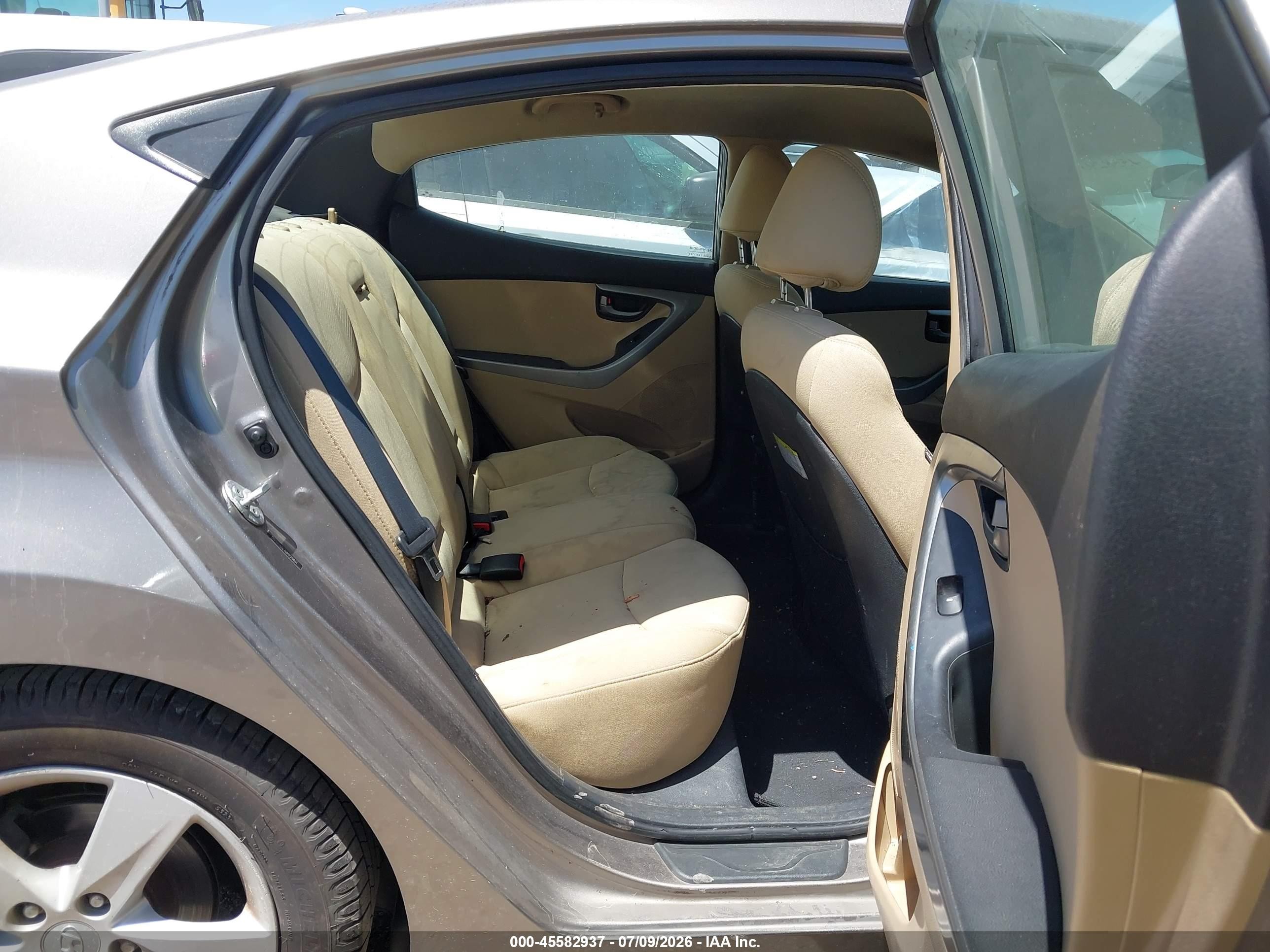 2013 Hyundai Elantra Gls Серебряный vin: 5NPDH4AE7DH229831