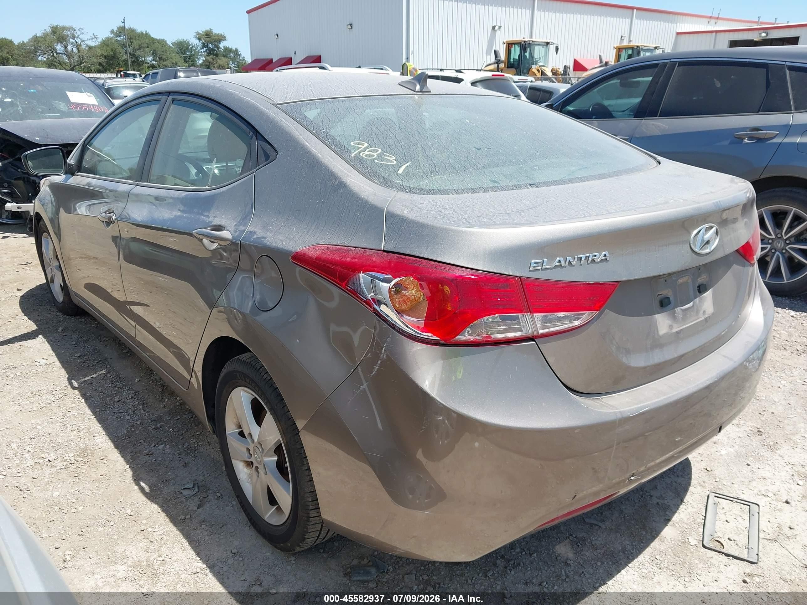 2013 Hyundai Elantra Gls Серебряный vin: 5NPDH4AE7DH229831