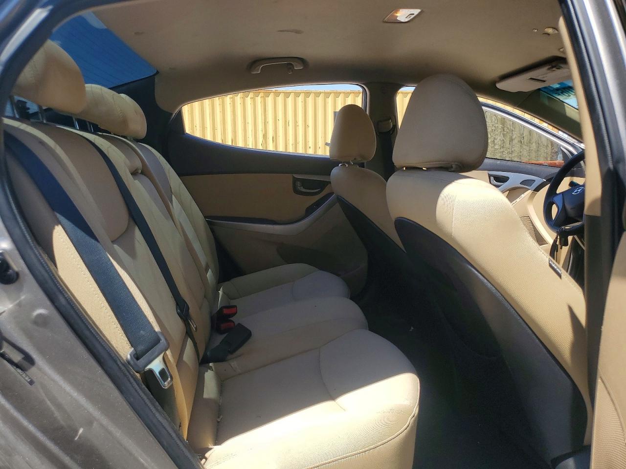 2013 Hyundai Elantra Tan vin: 5NPDH4AE7DH230364