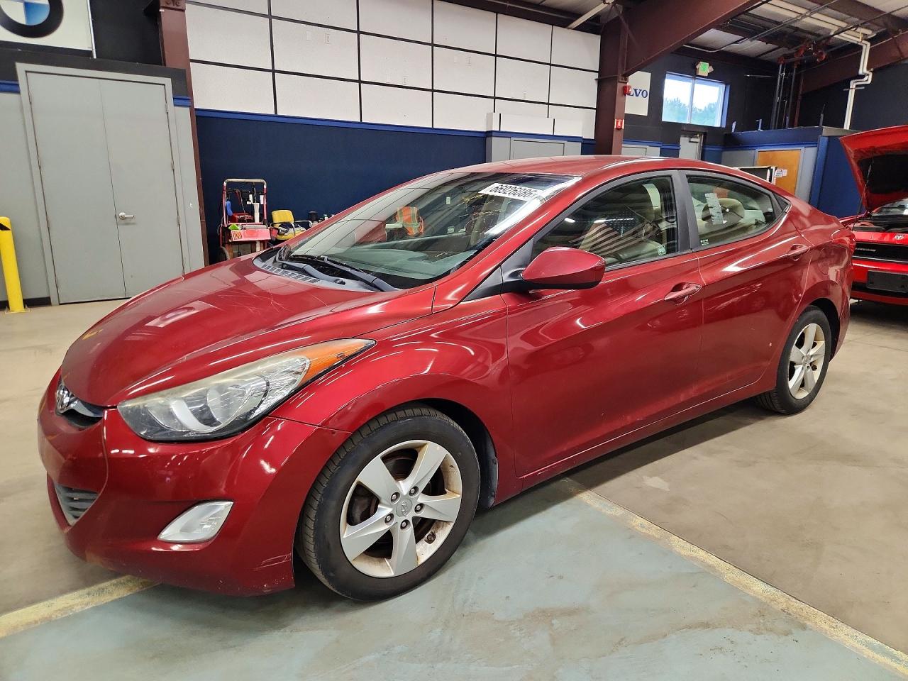 2013 Hyundai Elantra Red vin: 5NPDH4AE7DH232440