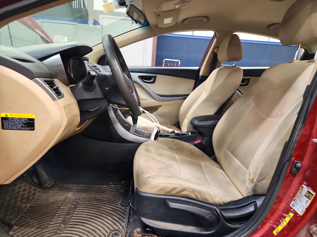 2013 Hyundai Elantra Red vin: 5NPDH4AE7DH232440