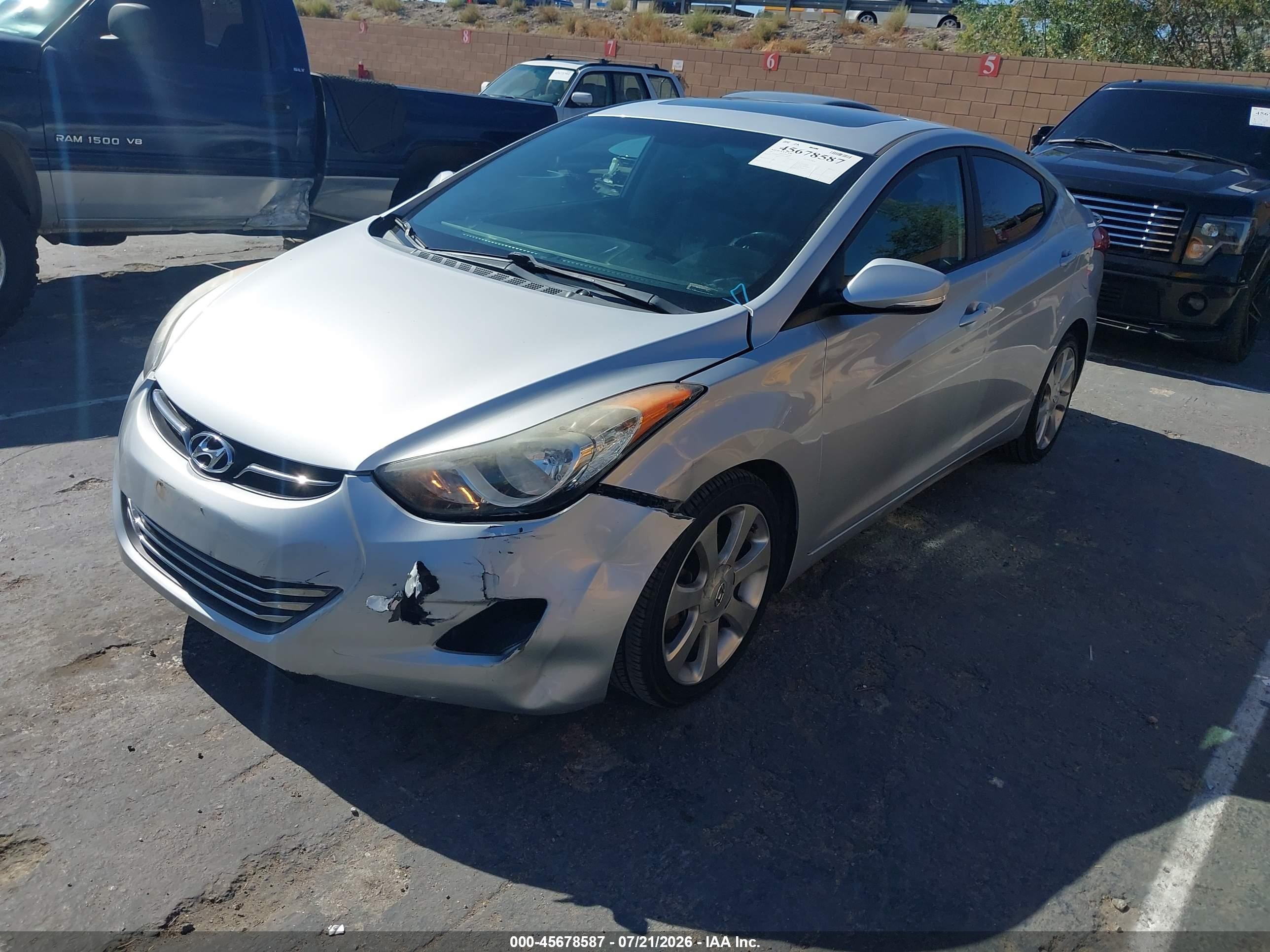 2013 Hyundai Elantra Limited Silver vin: 5NPDH4AE7DH258892