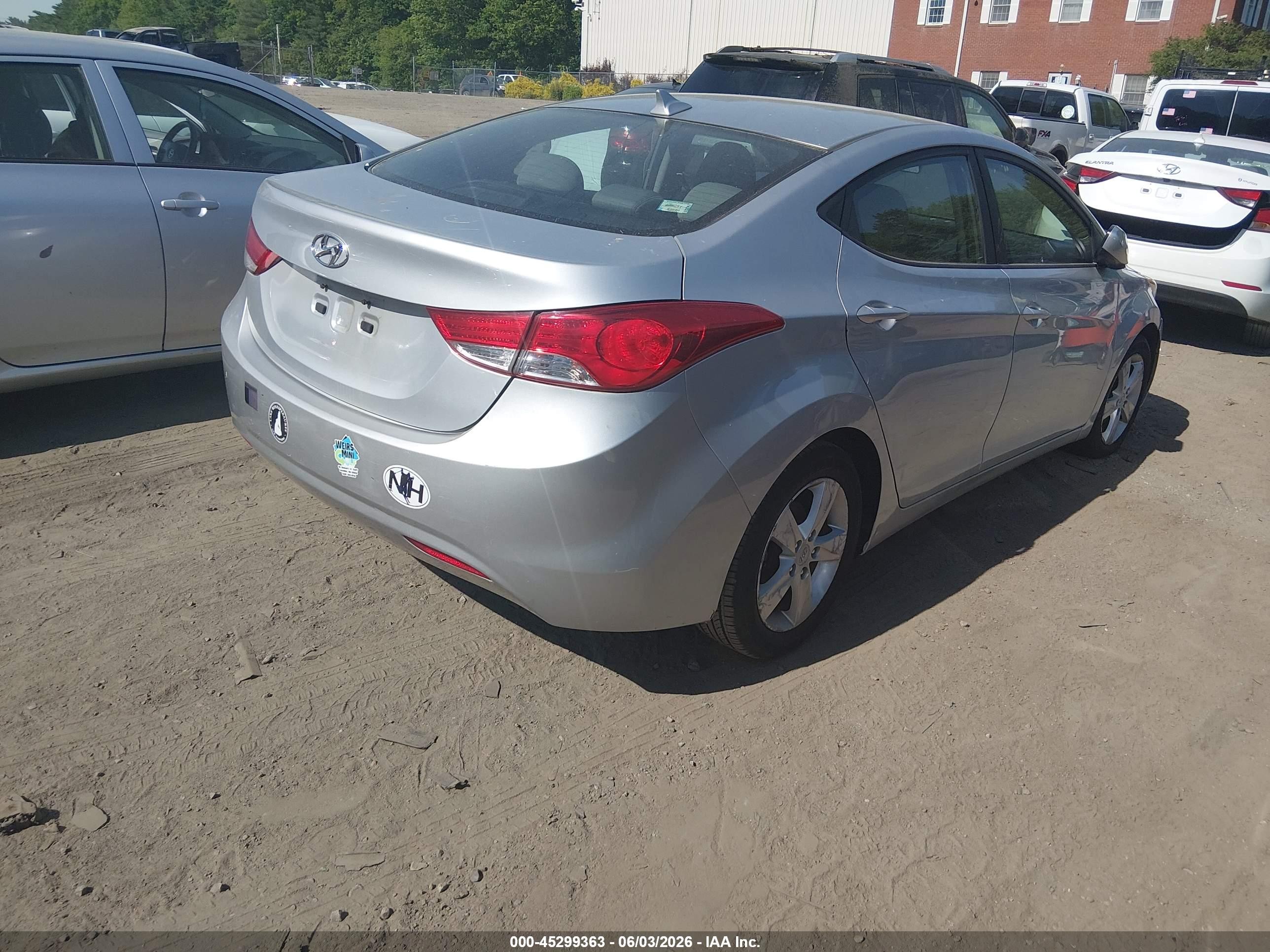 2013 Hyundai Elantra Gls Silver vin: 5NPDH4AE7DH263140