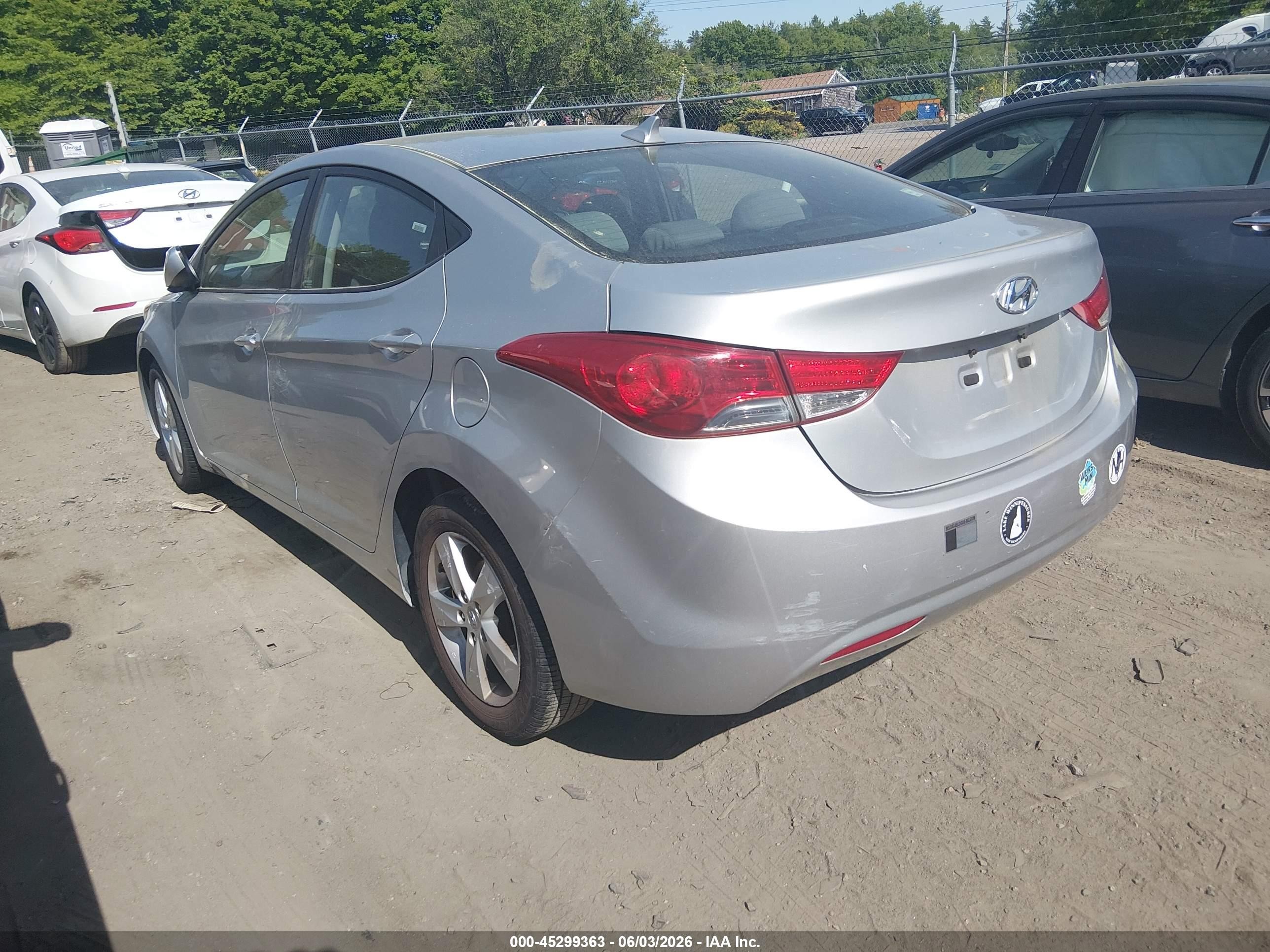 2013 Hyundai Elantra Gls Silver vin: 5NPDH4AE7DH263140