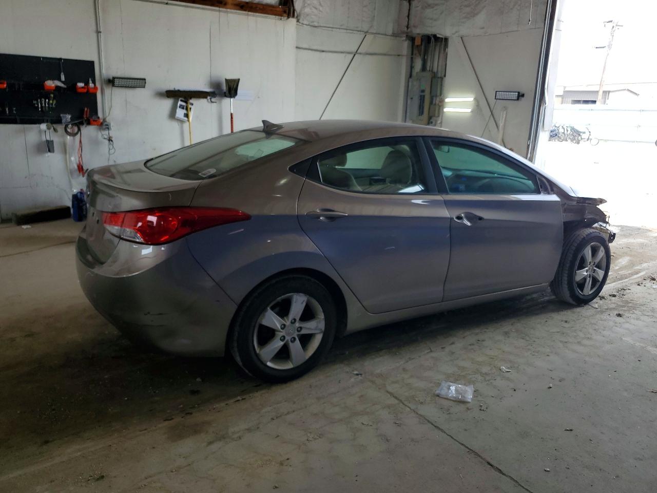 2013 Hyundai Elantra Gls Коричневый vin: 5NPDH4AE7DH263512
