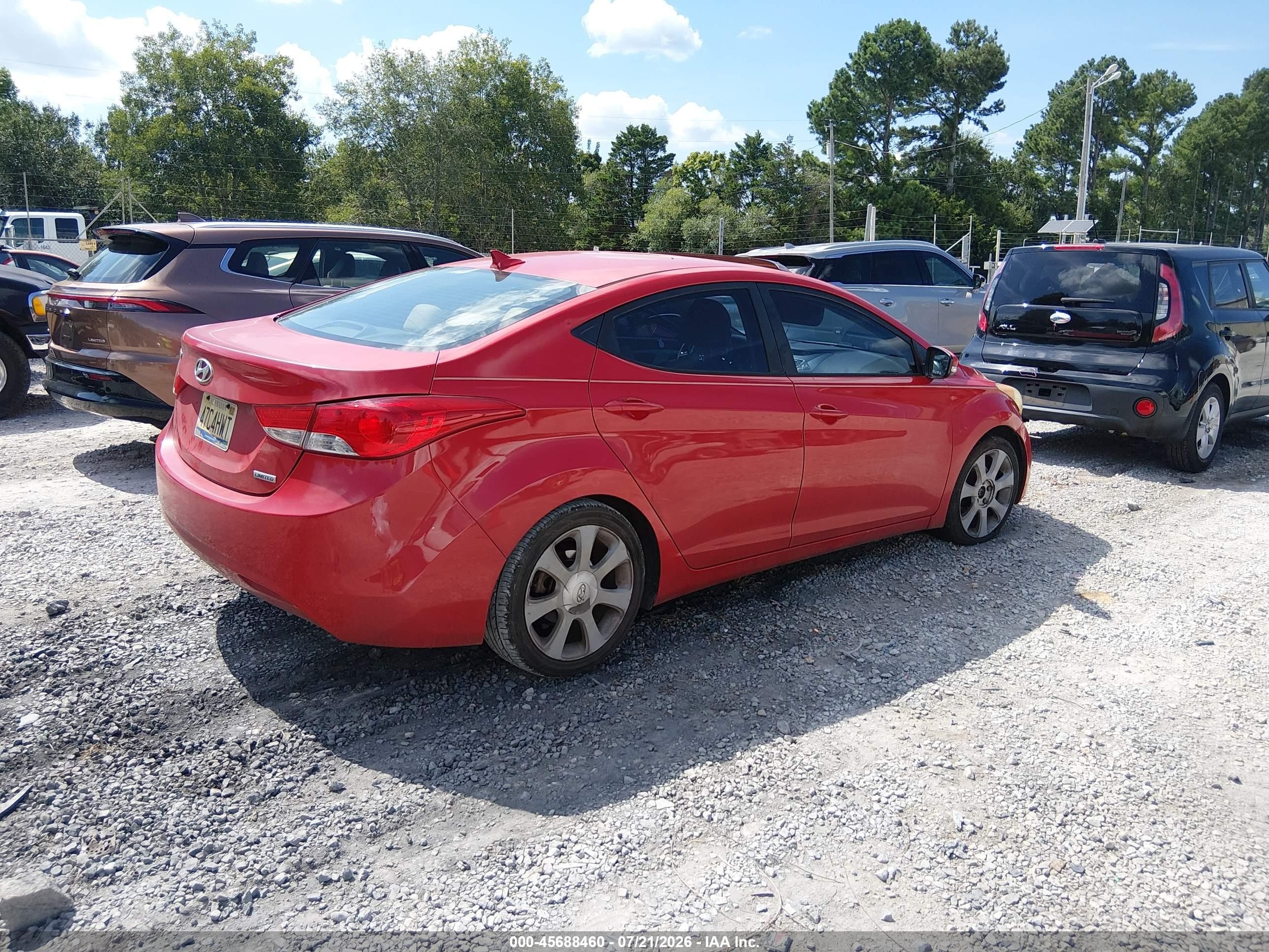 2013 Hyundai Elantra Limited Red vin: 5NPDH4AE7DH267799