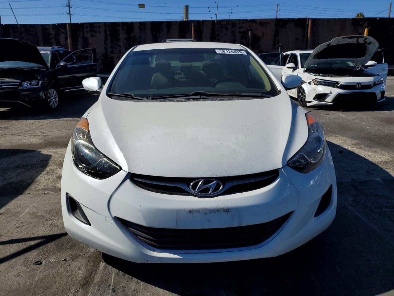 2013 Hyundai Elantra Gls White vin: 5NPDH4AE7DH287390