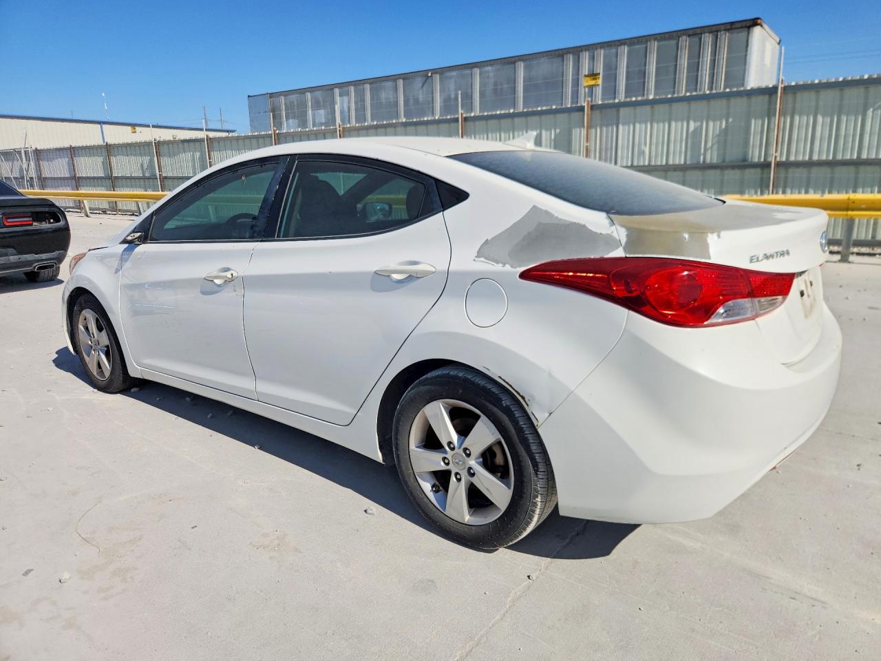 2013 Hyundai Elantra Gls White vin: 5NPDH4AE7DH291696