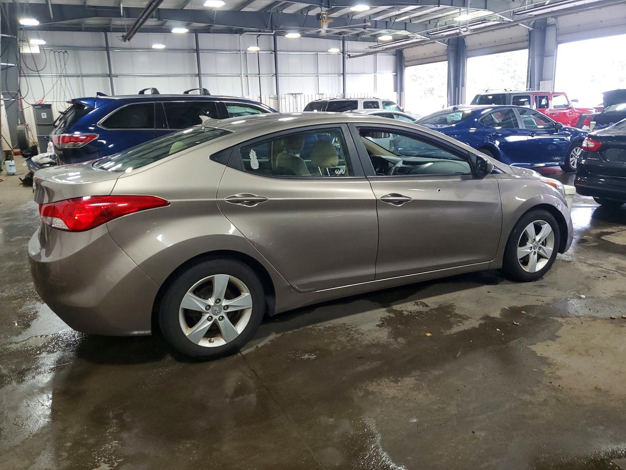 2013 Hyundai Elantra Gls Tan vin: 5NPDH4AE7DH295747