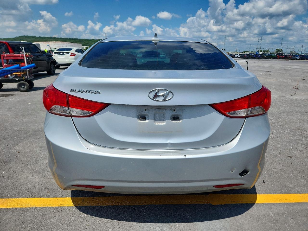 2013 Hyundai Elantra Gls Серебряный vin: 5NPDH4AE7DH306665
