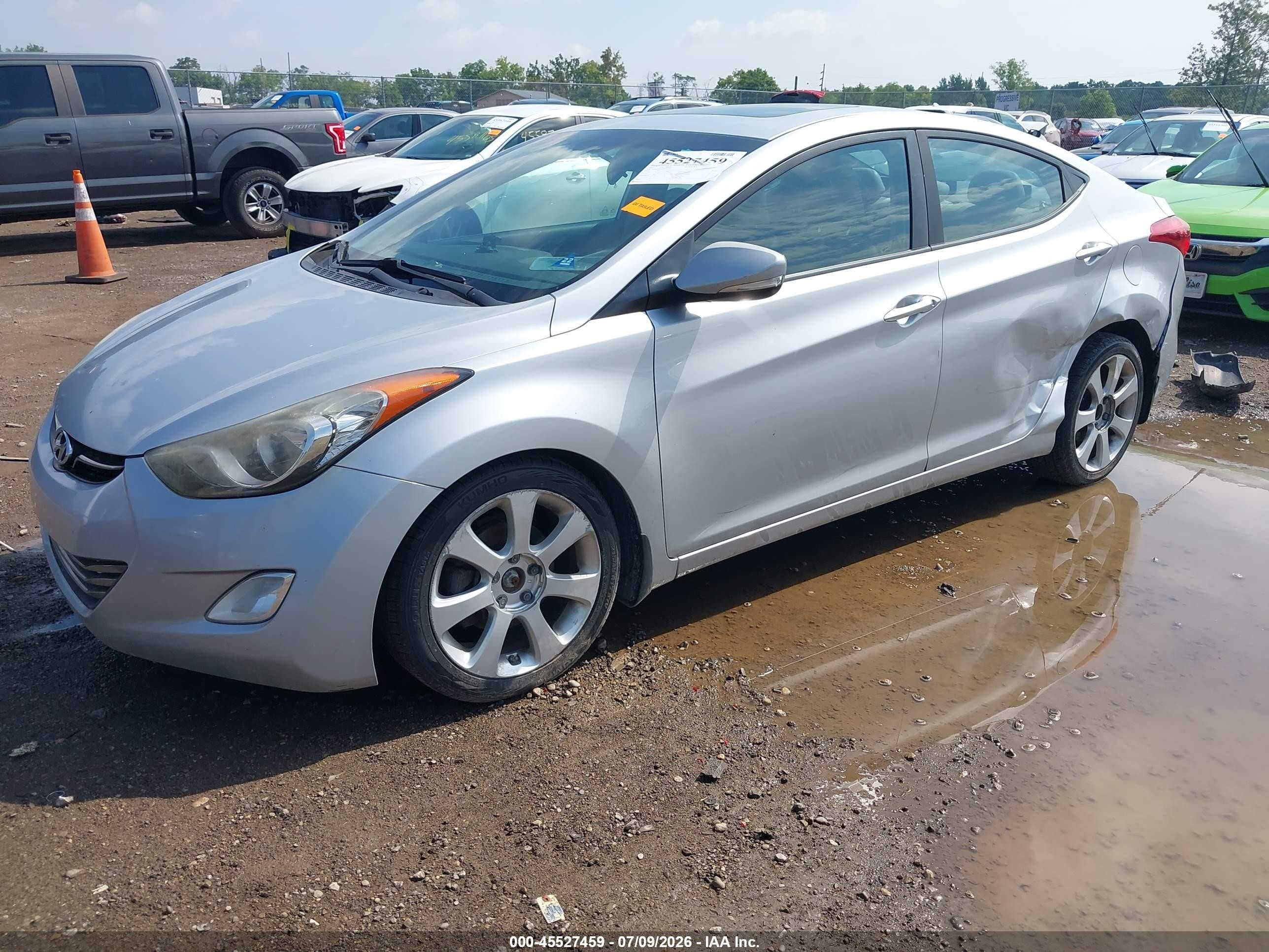 2013 Hyundai Elantra Limited Серебряный vin: 5NPDH4AE7DH323322