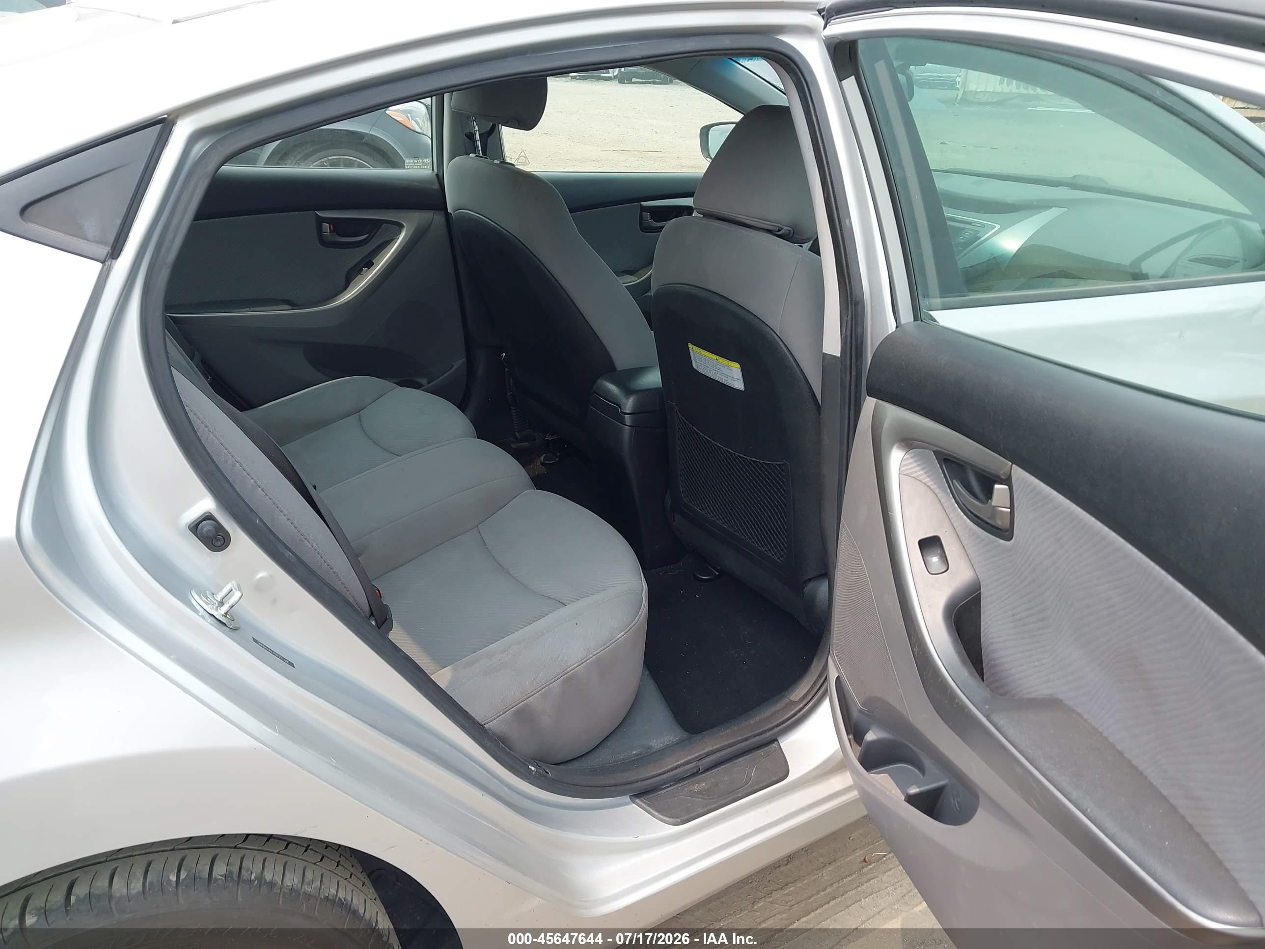 2013 Hyundai Elantra Gls Silver vin: 5NPDH4AE7DH327080