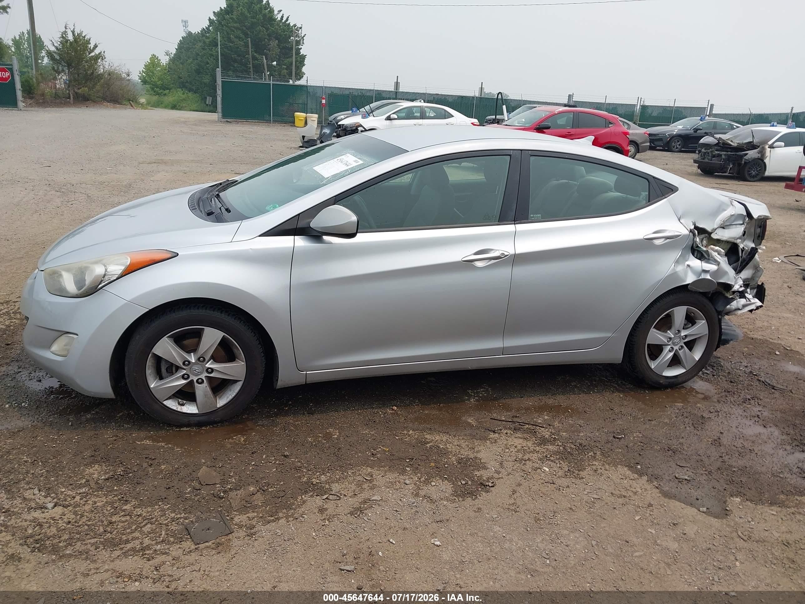 2013 Hyundai Elantra Gls Silver vin: 5NPDH4AE7DH327080