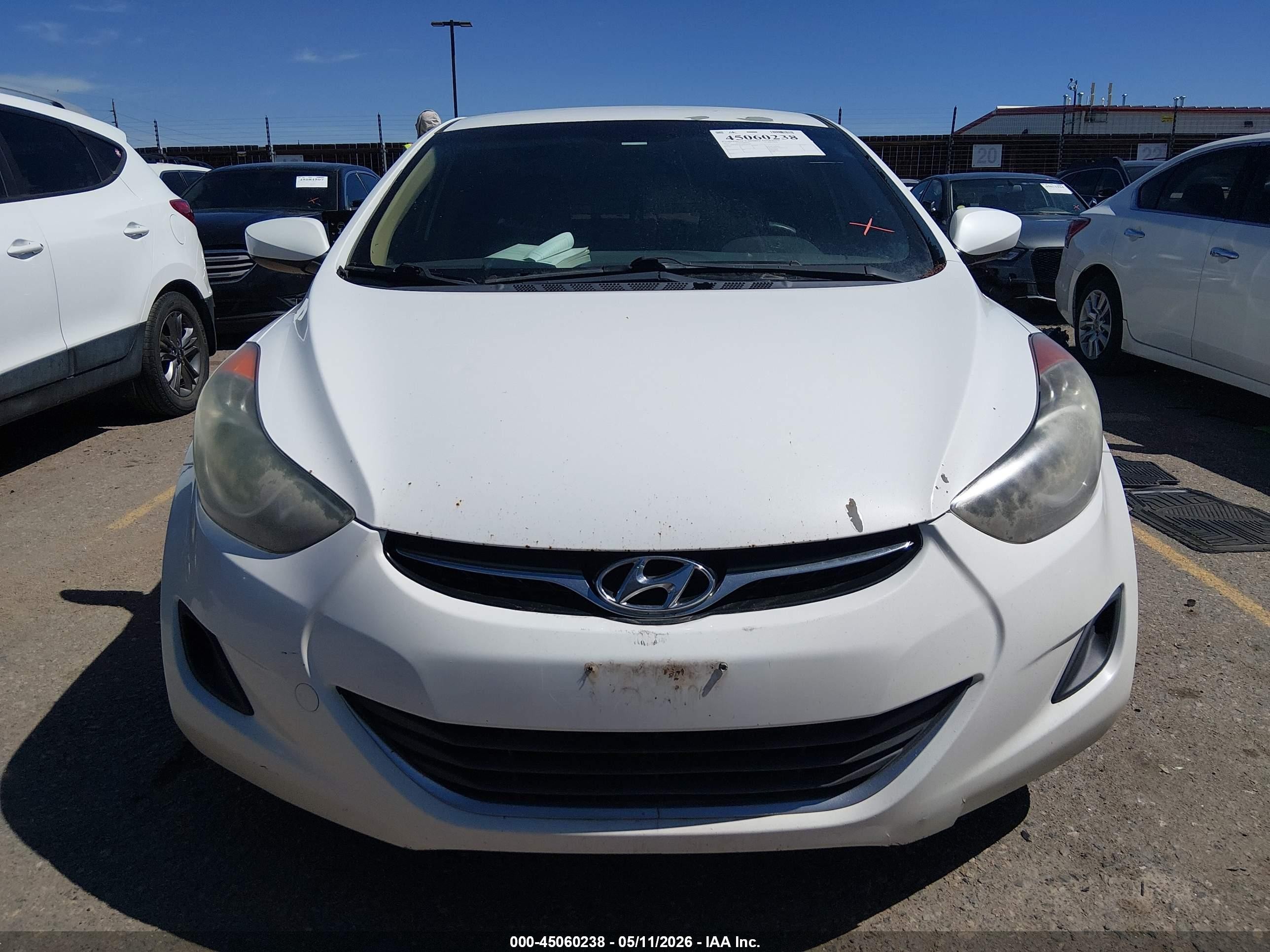 2013 Hyundai Elantra Gls White vin: 5NPDH4AE7DH336586