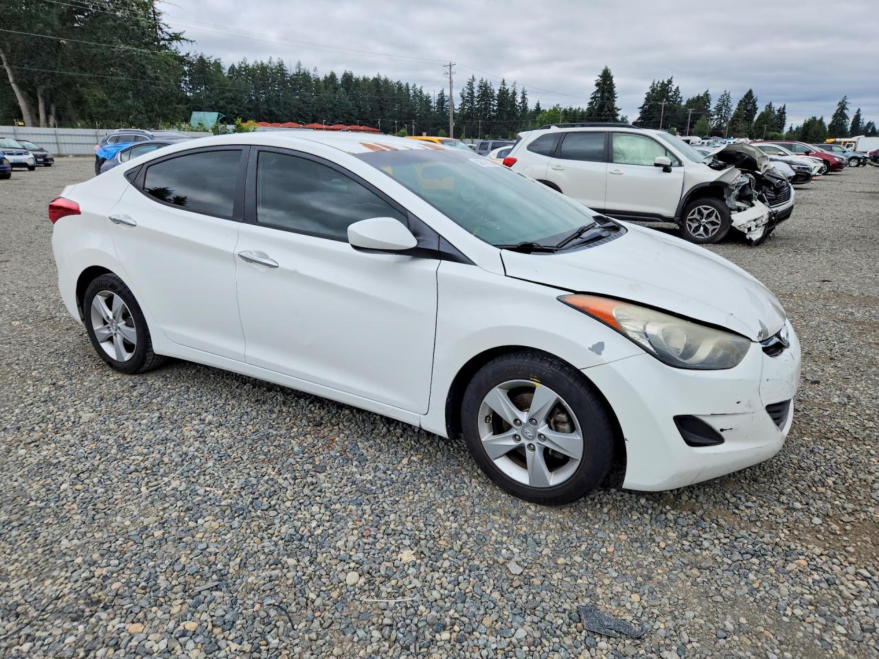 2013 Hyundai Elantra Gls White vin: 5NPDH4AE7DH340394
