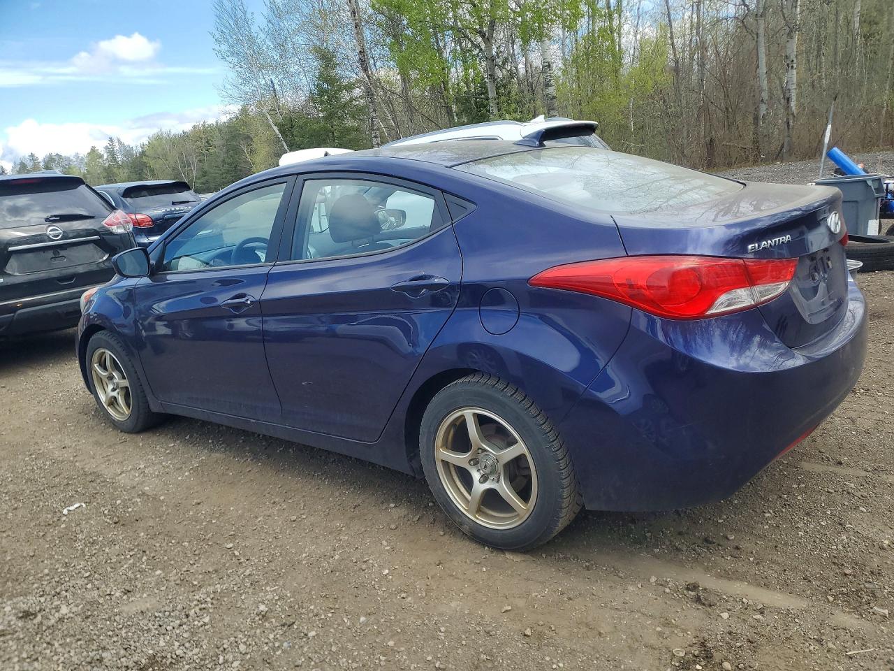 2013 Hyundai Elantra Gls Blue vin: 5NPDH4AE7DH343652