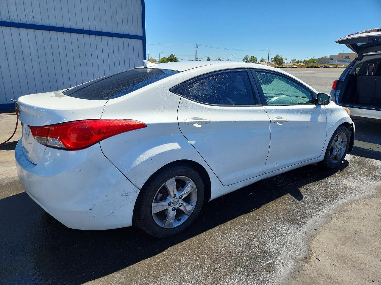 2013 Hyundai Elantra Gls White vin: 5NPDH4AE7DH349192