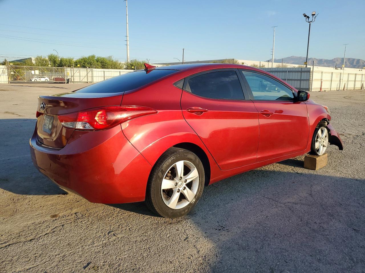 2013 Hyundai Elantra Gls Red vin: 5NPDH4AE7DH350018