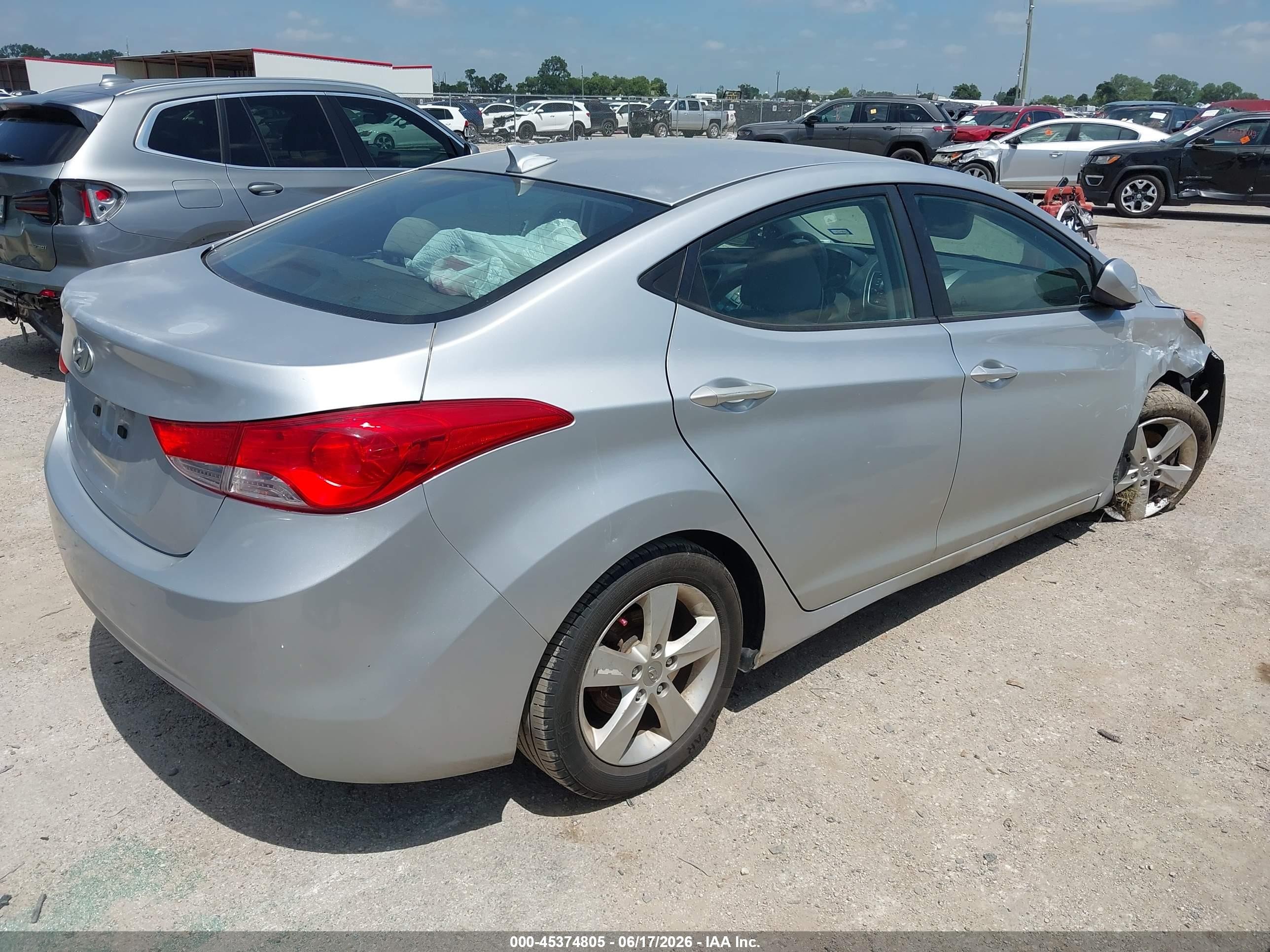2013 Hyundai Elantra Gls Серебряный vin: 5NPDH4AE7DH357132