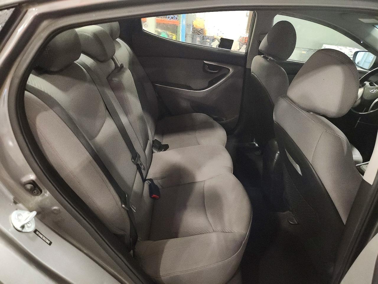 2013 Hyundai Elantra Gls Серый vin: 5NPDH4AE7DH370642