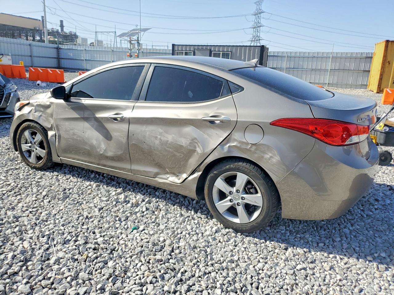 2013 Hyundai Elantra Gls Коричневый vin: 5NPDH4AE7DH392673
