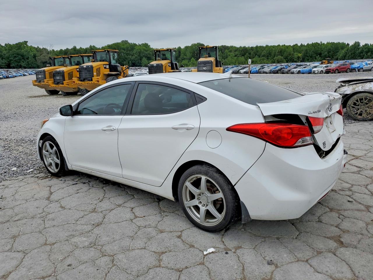 2013 Hyundai Elantra Limited White vin: 5NPDH4AE7DH401839