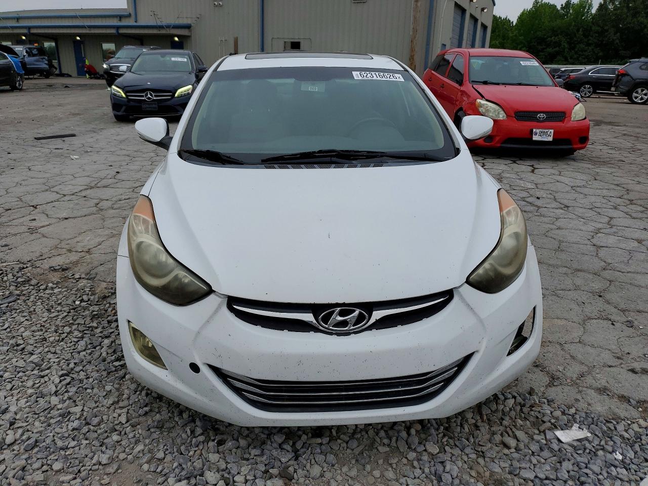 2013 Hyundai Elantra Limited White vin: 5NPDH4AE7DH401839