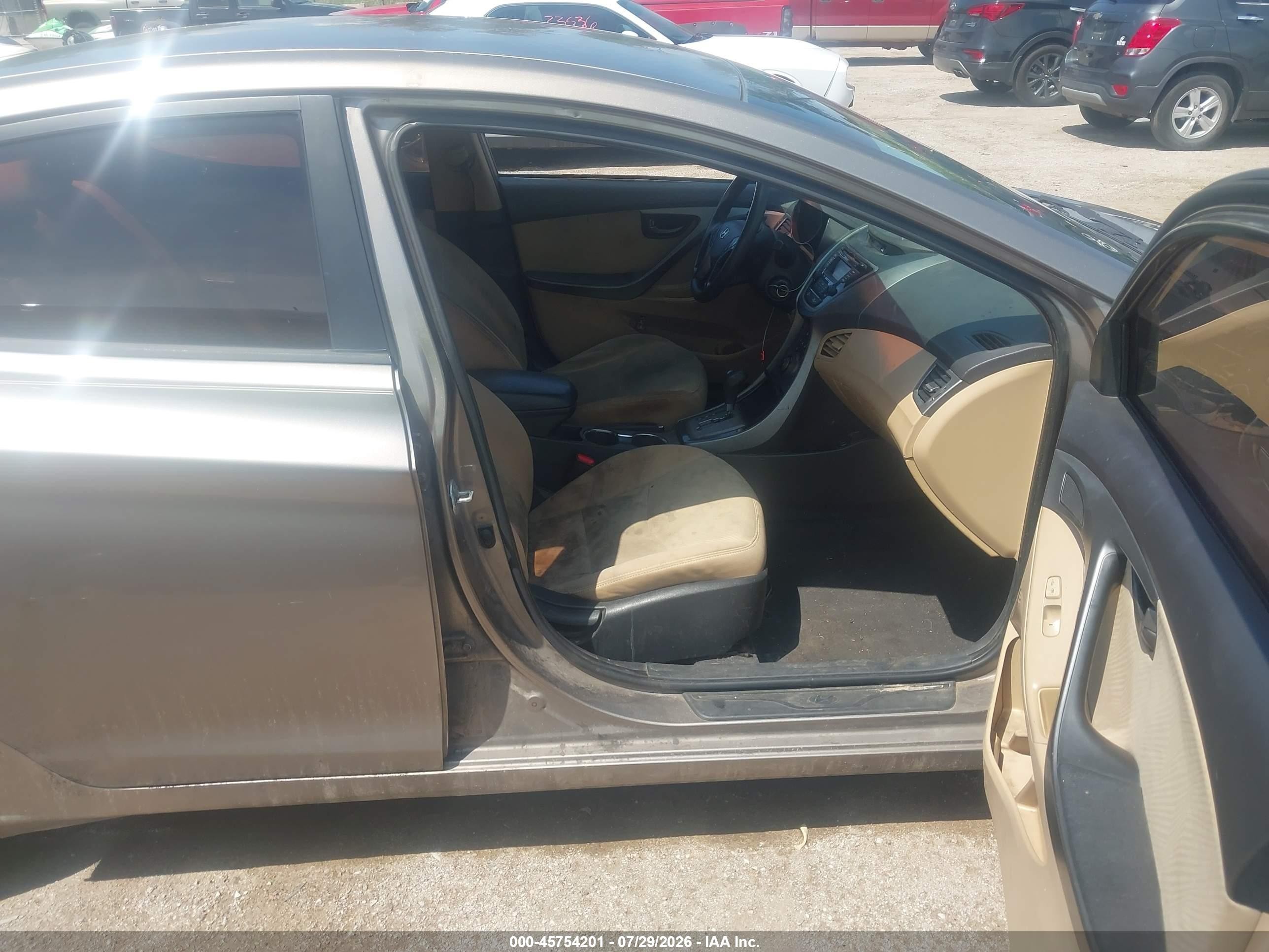 2013 Hyundai Elantra Gls Silver vin: 5NPDH4AE7DH411996