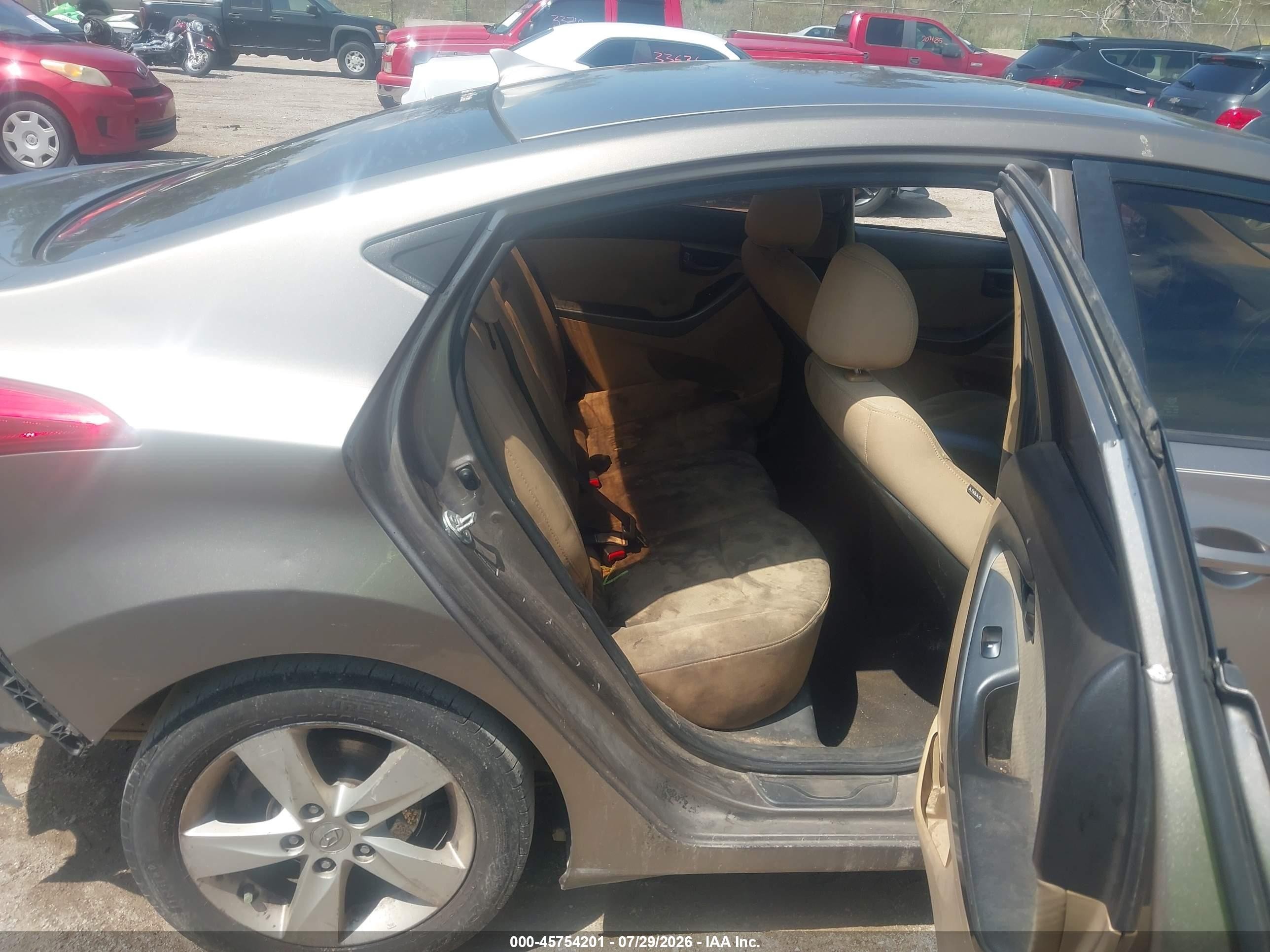 2013 Hyundai Elantra Gls Silver vin: 5NPDH4AE7DH411996
