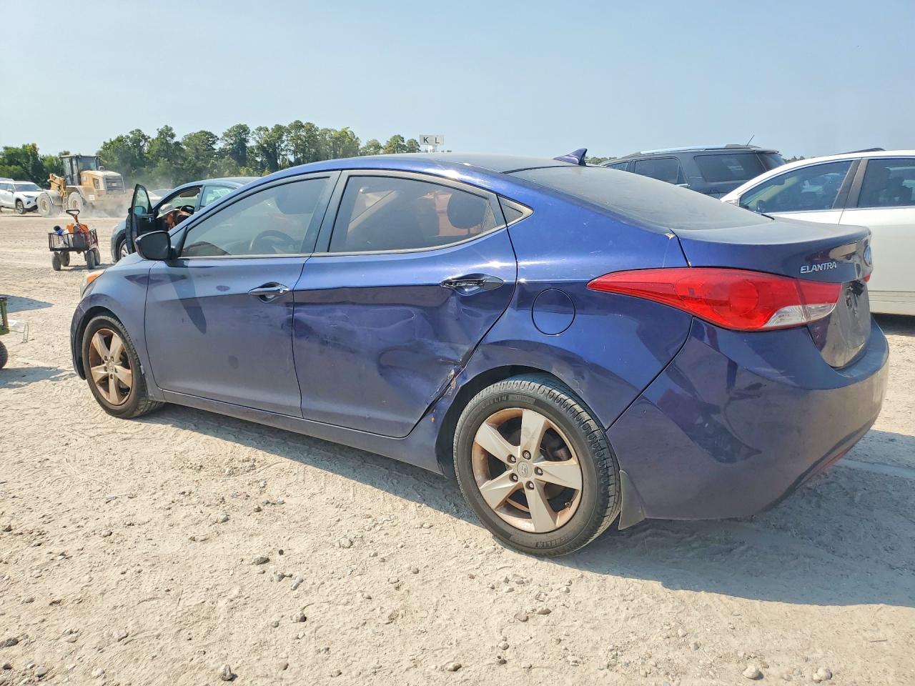 2013 Hyundai Elantra Gls Blue vin: 5NPDH4AE7DH421945