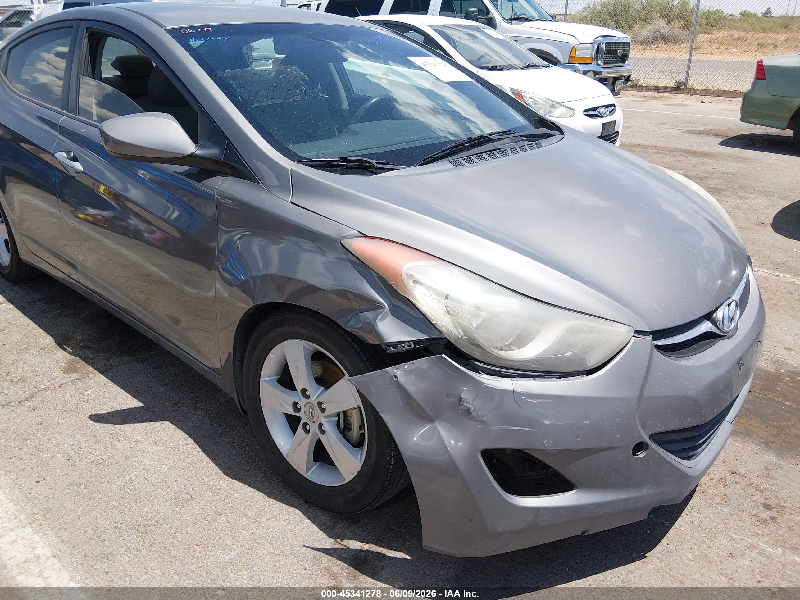 2013 Hyundai Elantra Gls Gray vin: 5NPDH4AE7DH422450