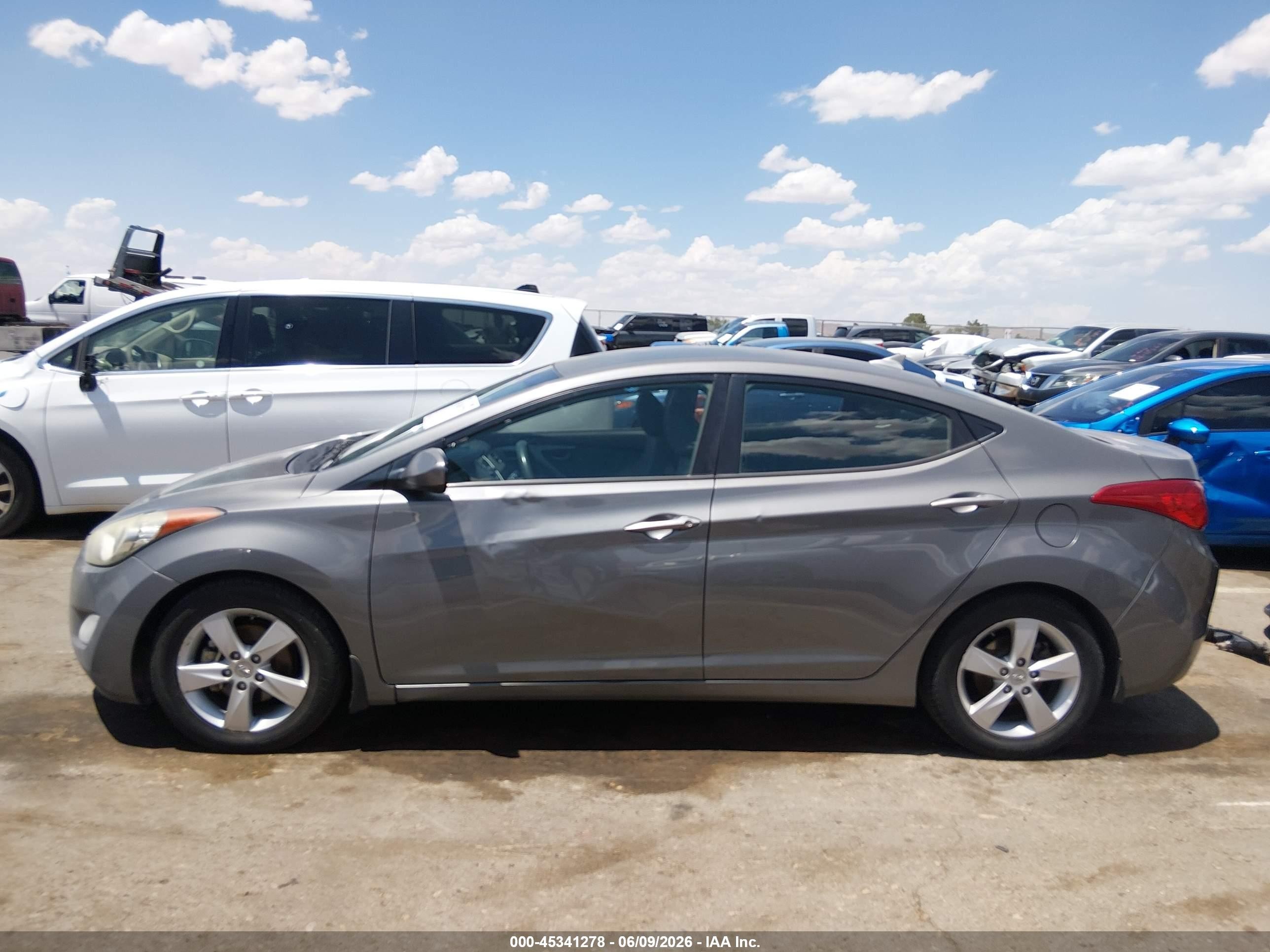 2013 Hyundai Elantra Gls Gray vin: 5NPDH4AE7DH422450