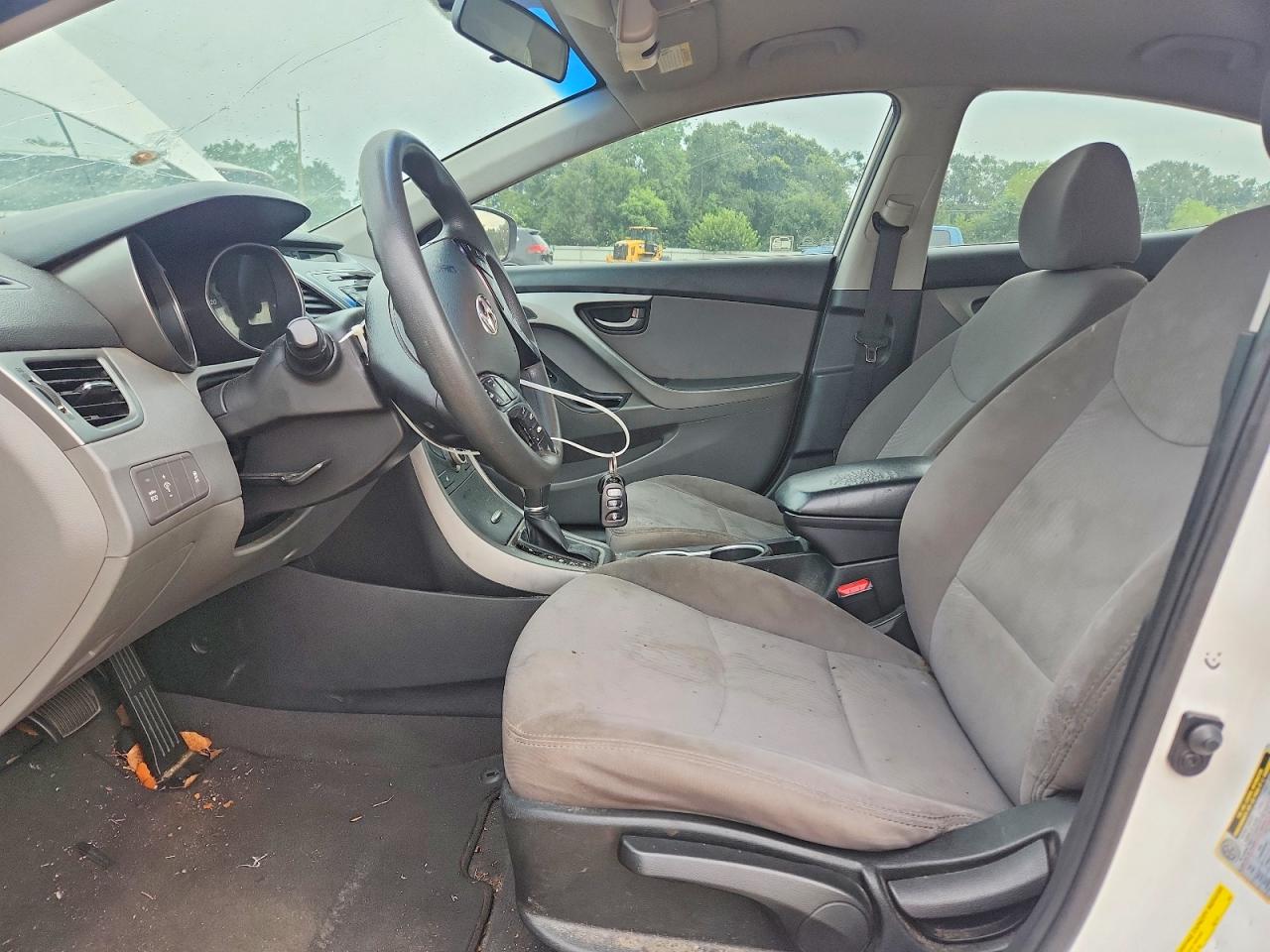 2014 Hyundai Elantra Se Белый vin: 5NPDH4AE7EH459452