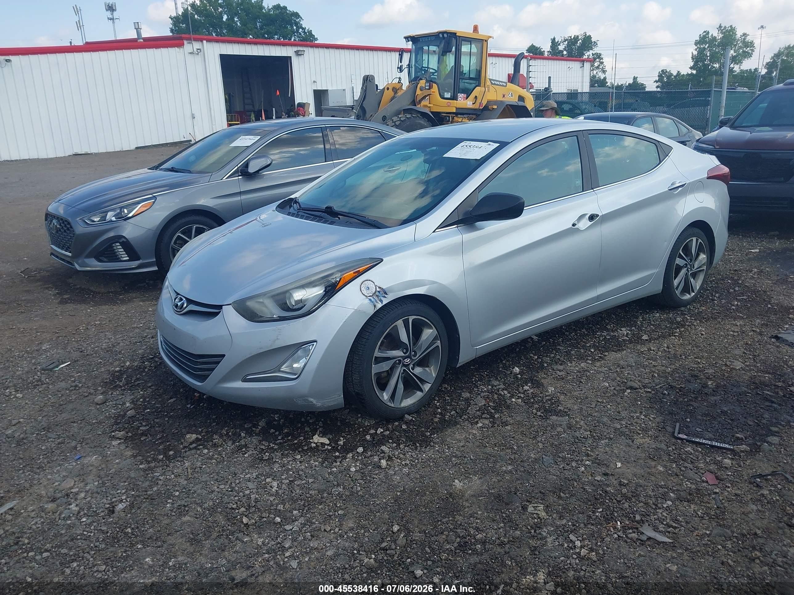 2014 Hyundai Elantra Limited Silver vin: 5NPDH4AE7EH460374