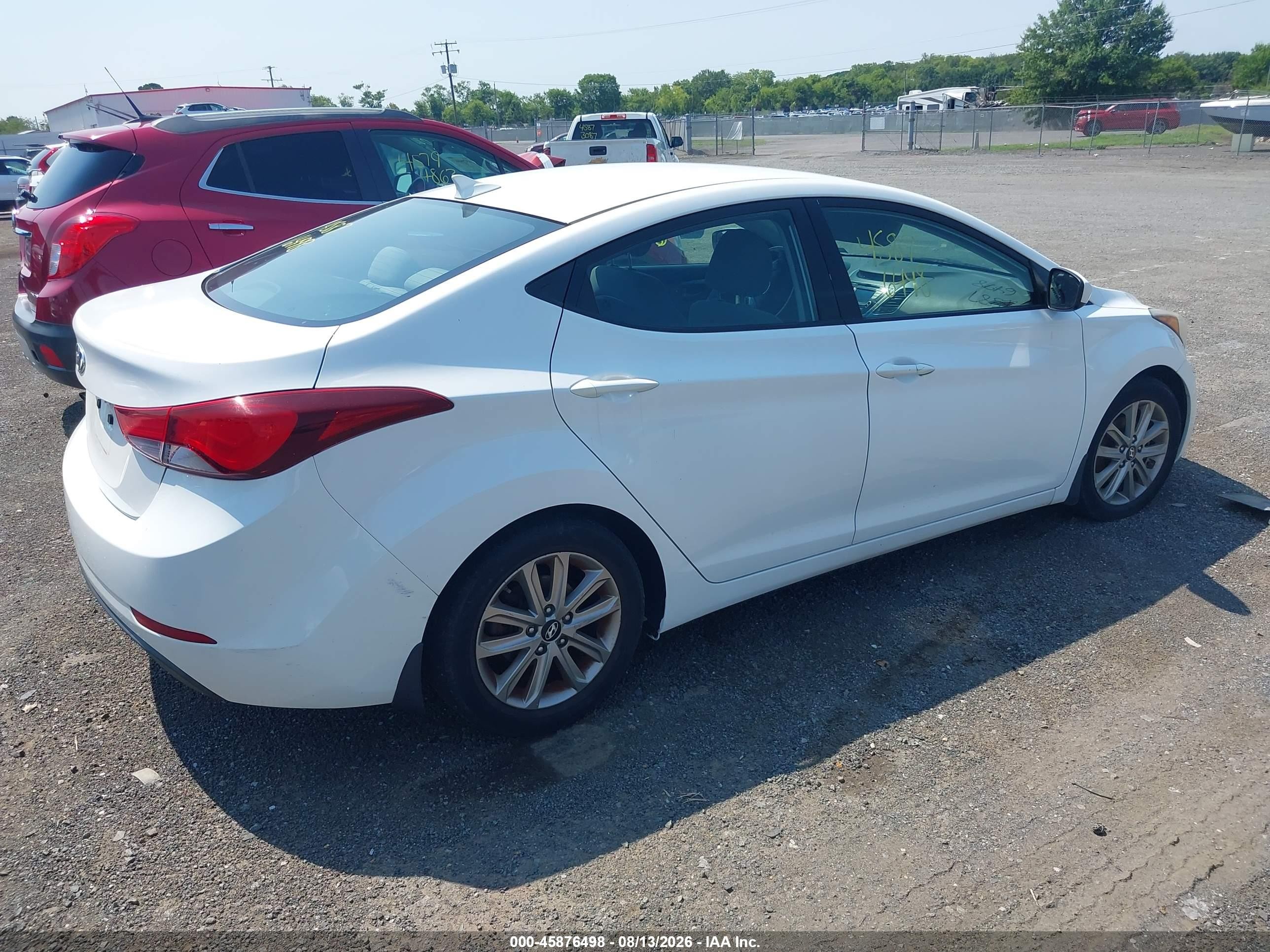 2014 Hyundai Elantra Se White vin: 5NPDH4AE7EH460925