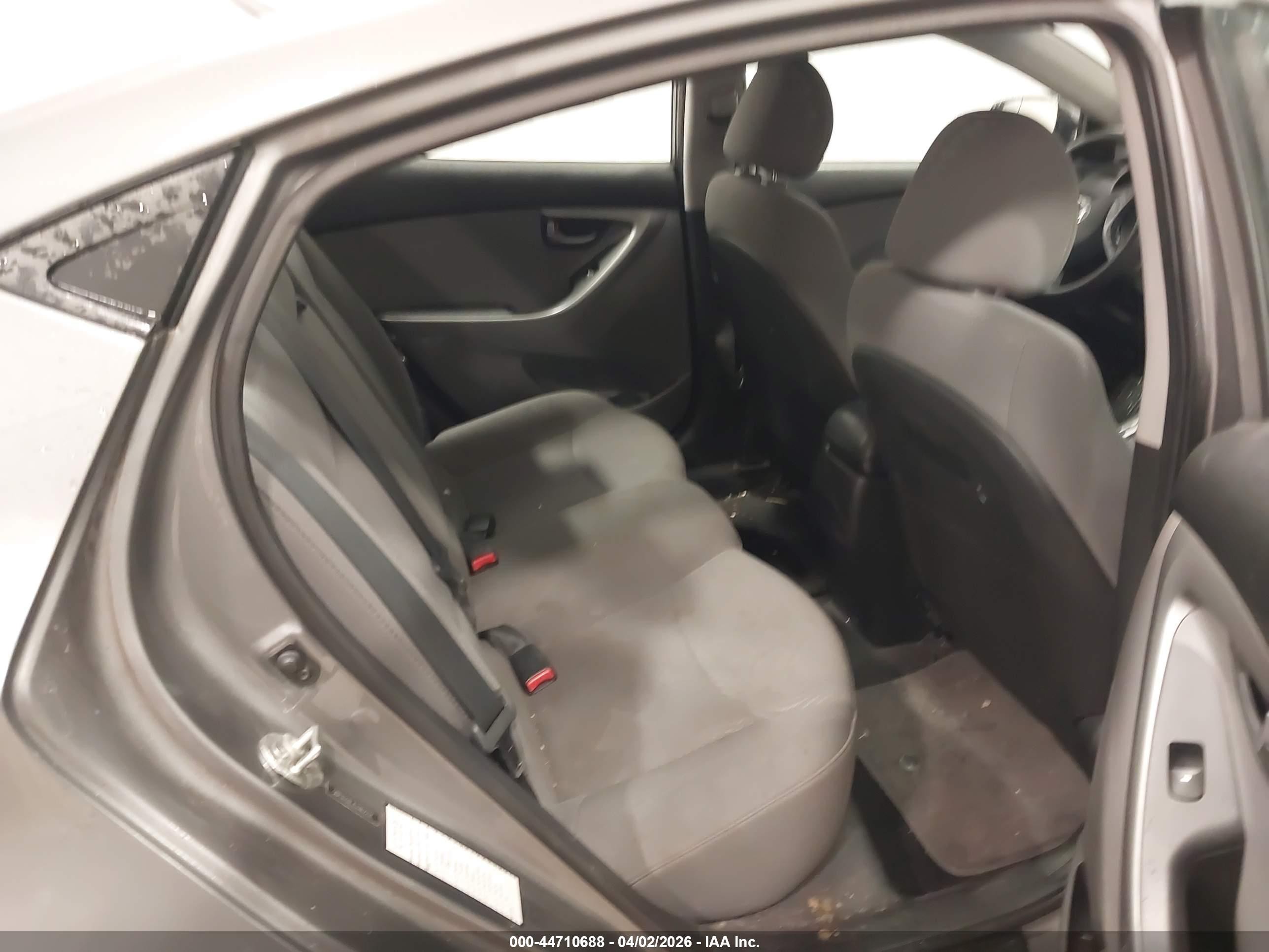 2014 Hyundai Elantra Se Gray vin: 5NPDH4AE7EH462237