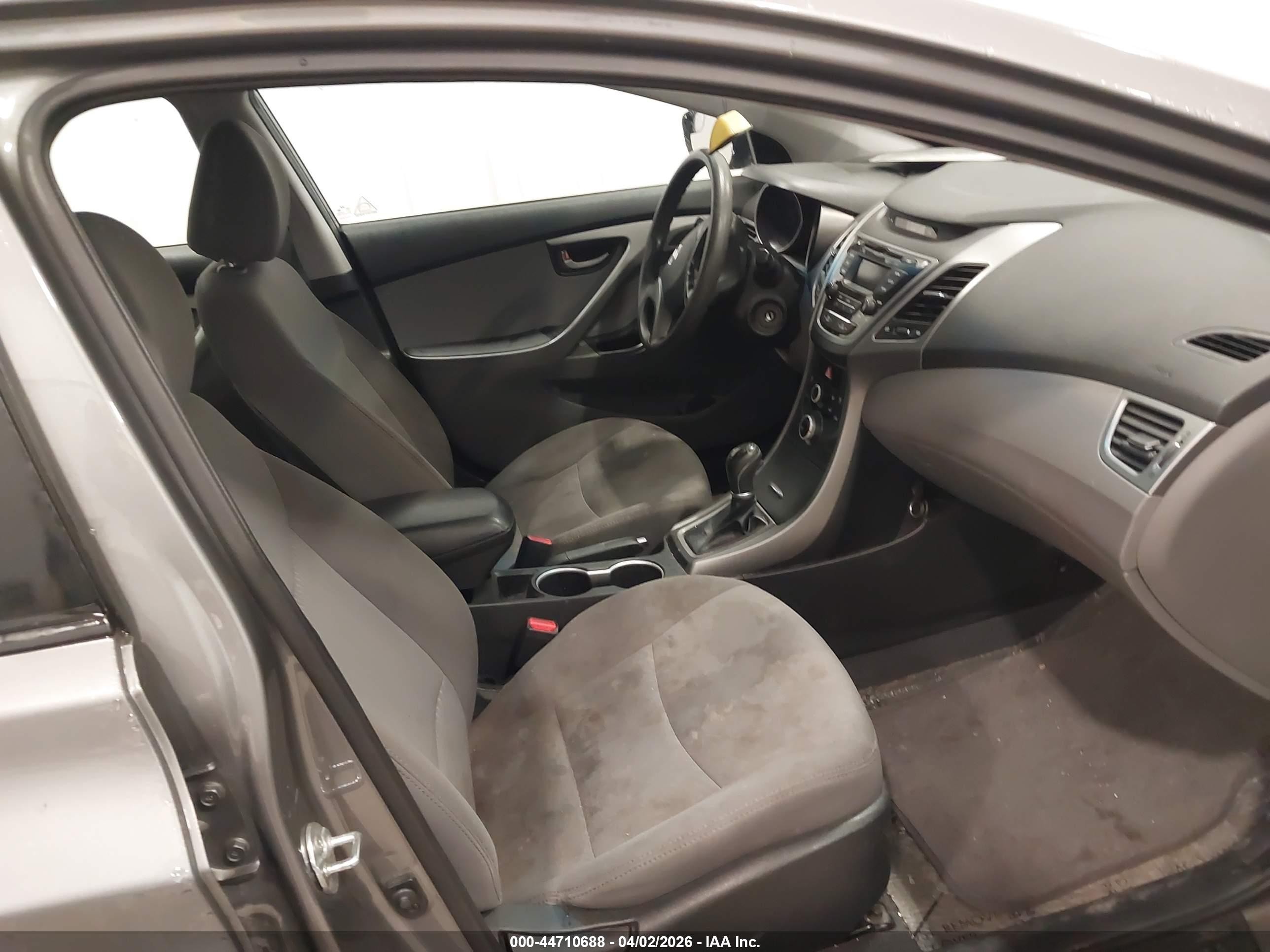 2014 Hyundai Elantra Se Gray vin: 5NPDH4AE7EH462237