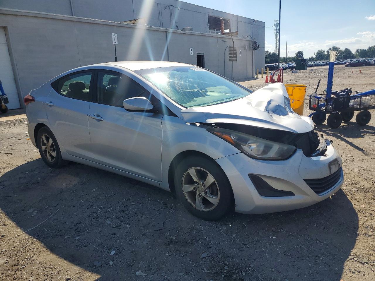 2014 Hyundai Elantra Se Silver vin: 5NPDH4AE7EH467230