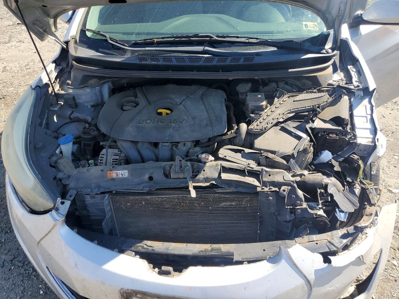 2014 Hyundai Elantra Se Silver vin: 5NPDH4AE7EH467230
