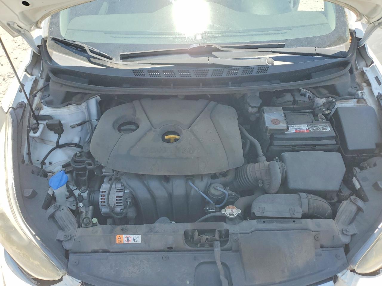 2014 Hyundai Elantra Limited Белый vin: 5NPDH4AE7EH467597