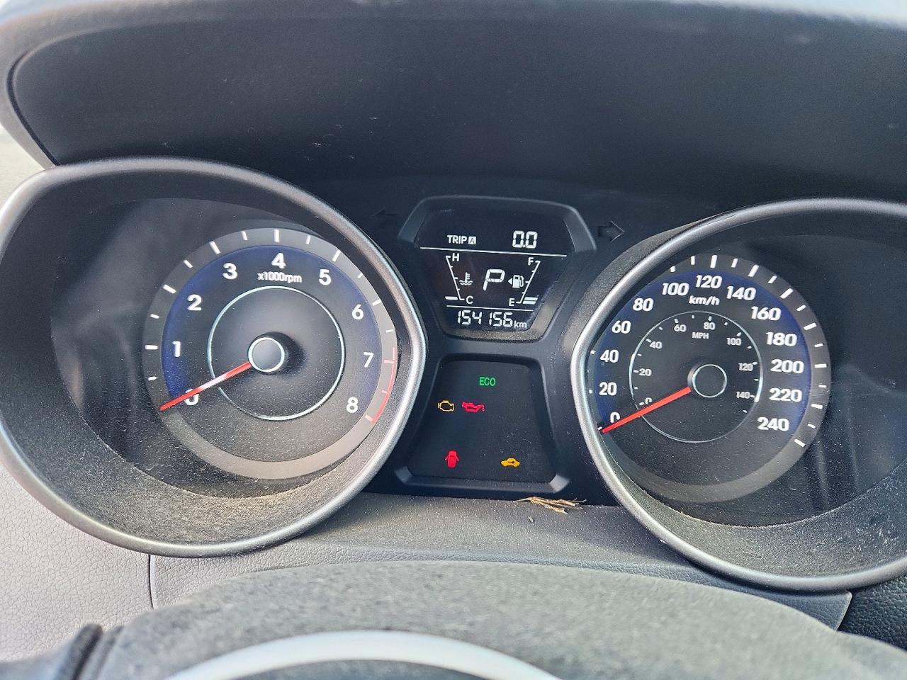 2014 Hyundai Elantra Se Red vin: 5NPDH4AE7EH472024