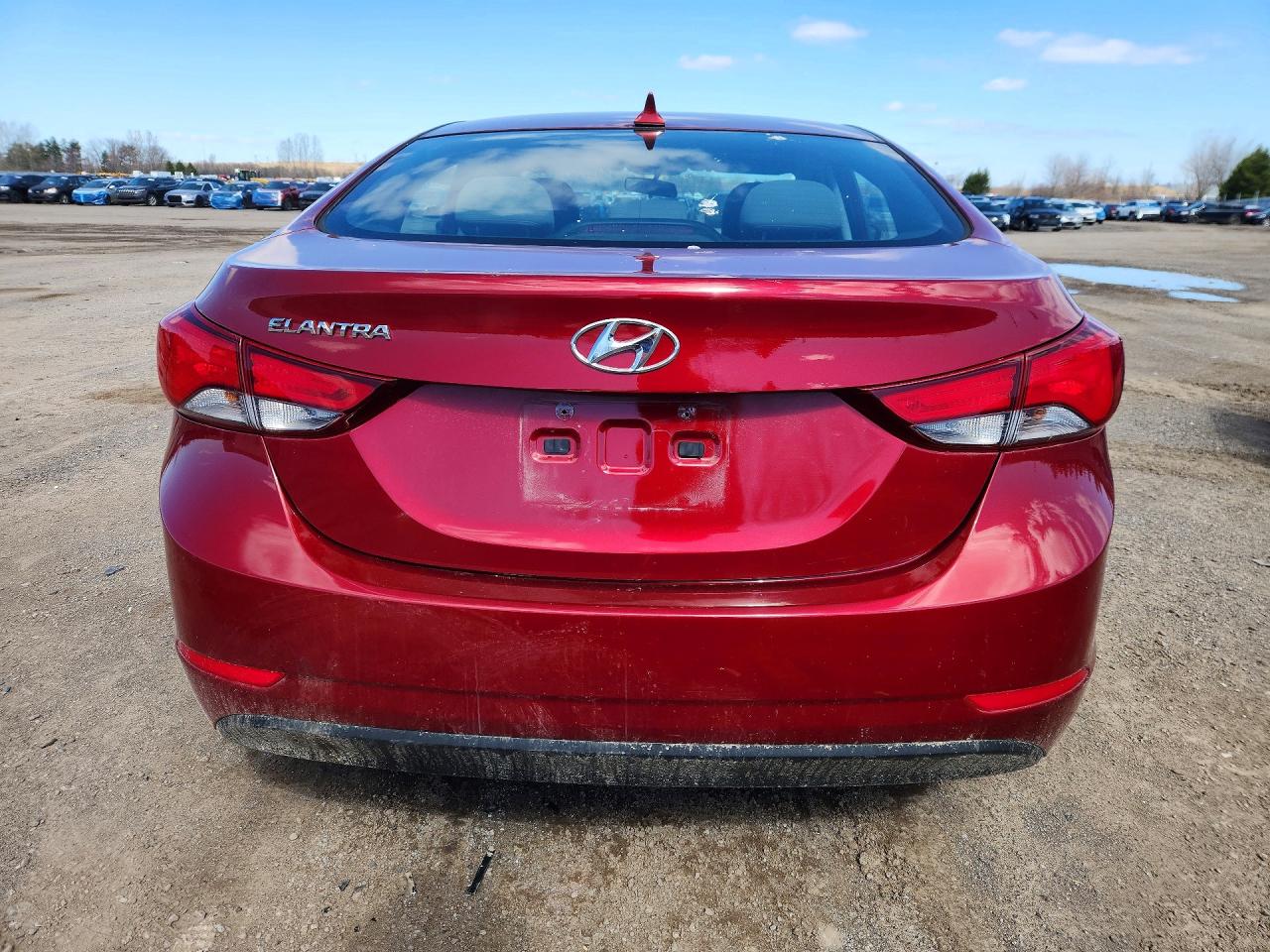 2014 Hyundai Elantra Se Red vin: 5NPDH4AE7EH472024