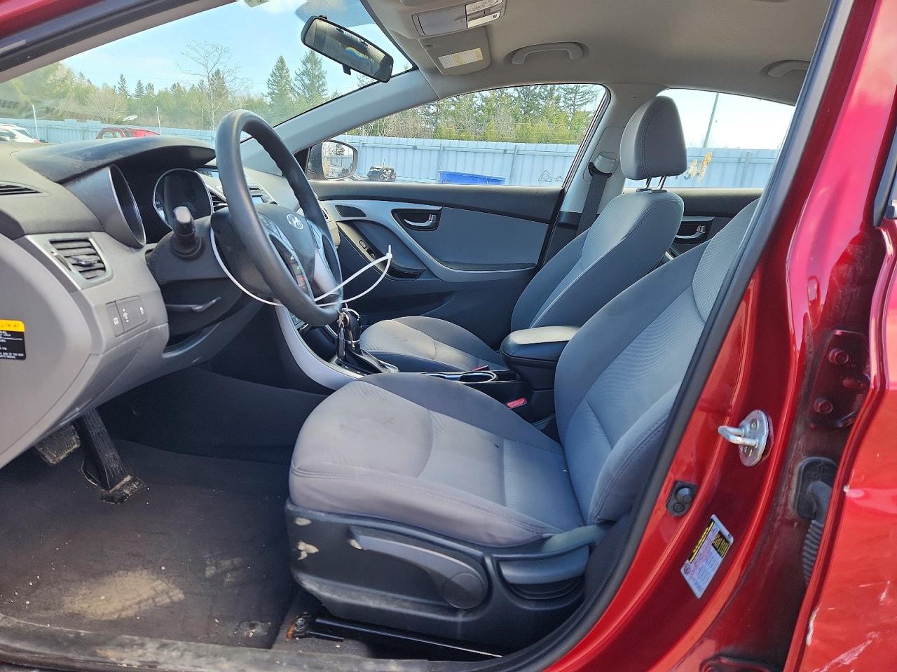 2014 Hyundai Elantra Se Red vin: 5NPDH4AE7EH472024